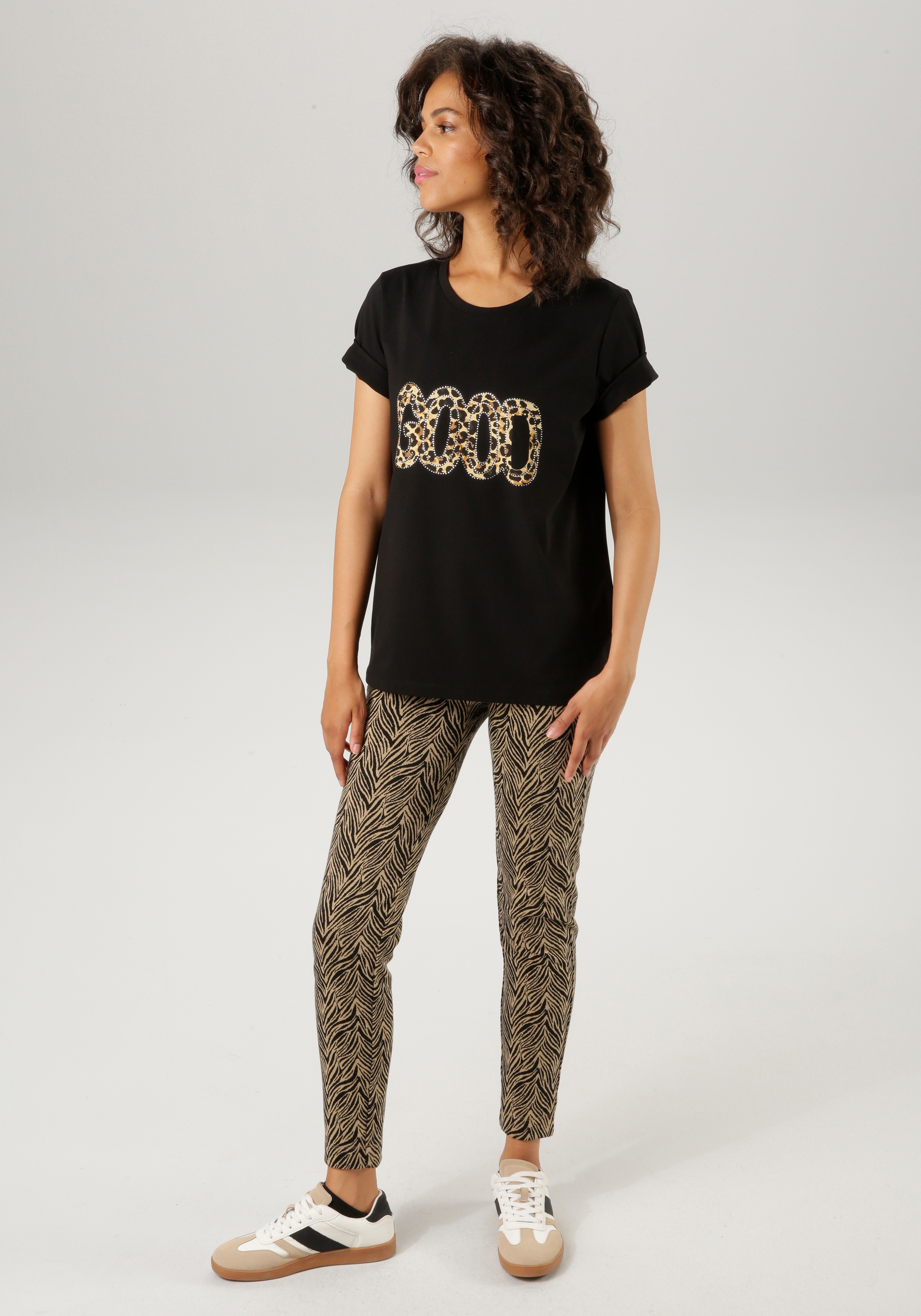 Aniston CASUAL Leggings, im Zebra-Look oder Karo-Dessin - chic sind beide