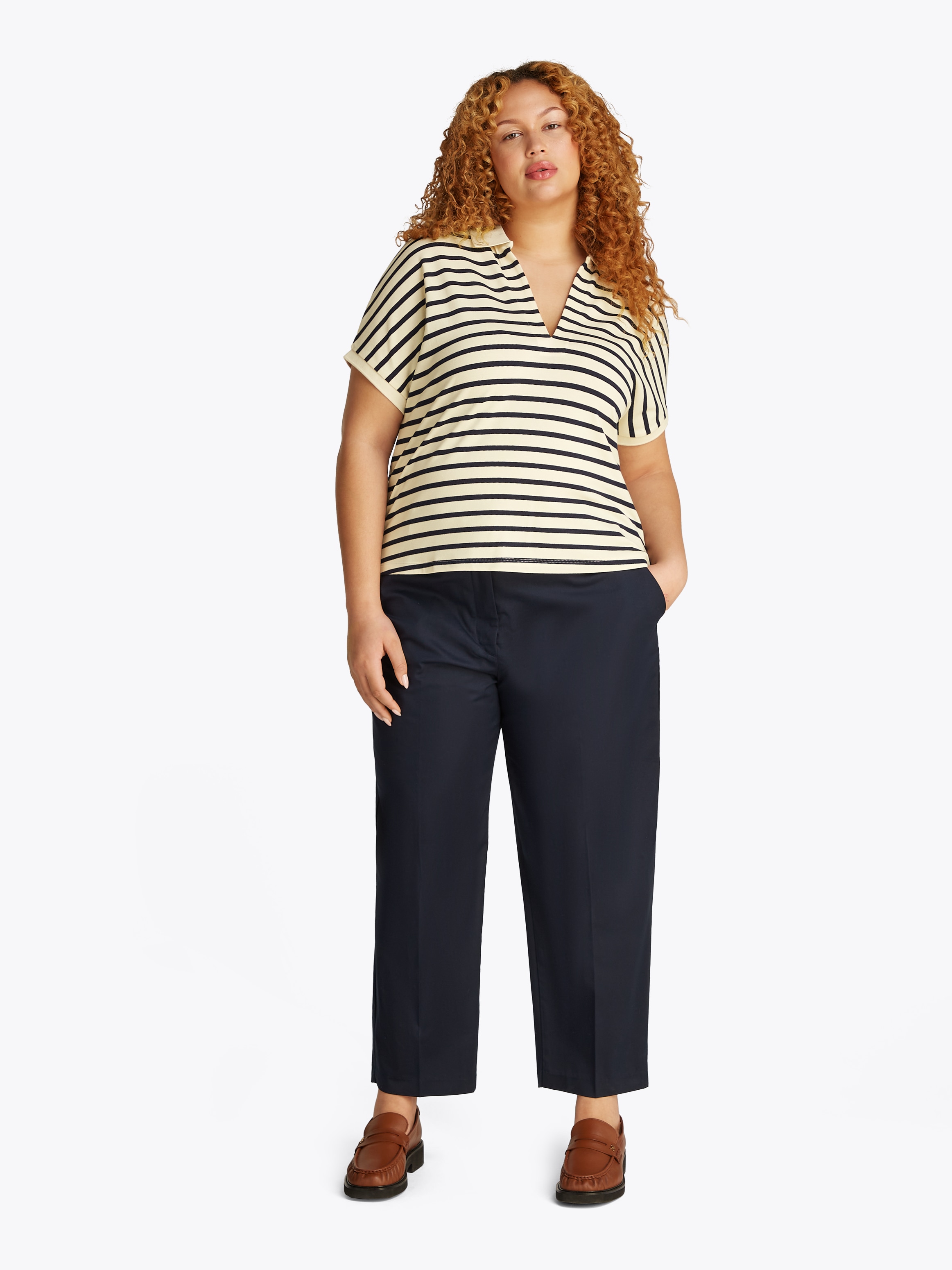 Tommy Hilfiger Curve Poloshirt »CRV LYOCELL OPEN-NK POLO SS«, in Großen Größen, Polokragen, Streifenmuster