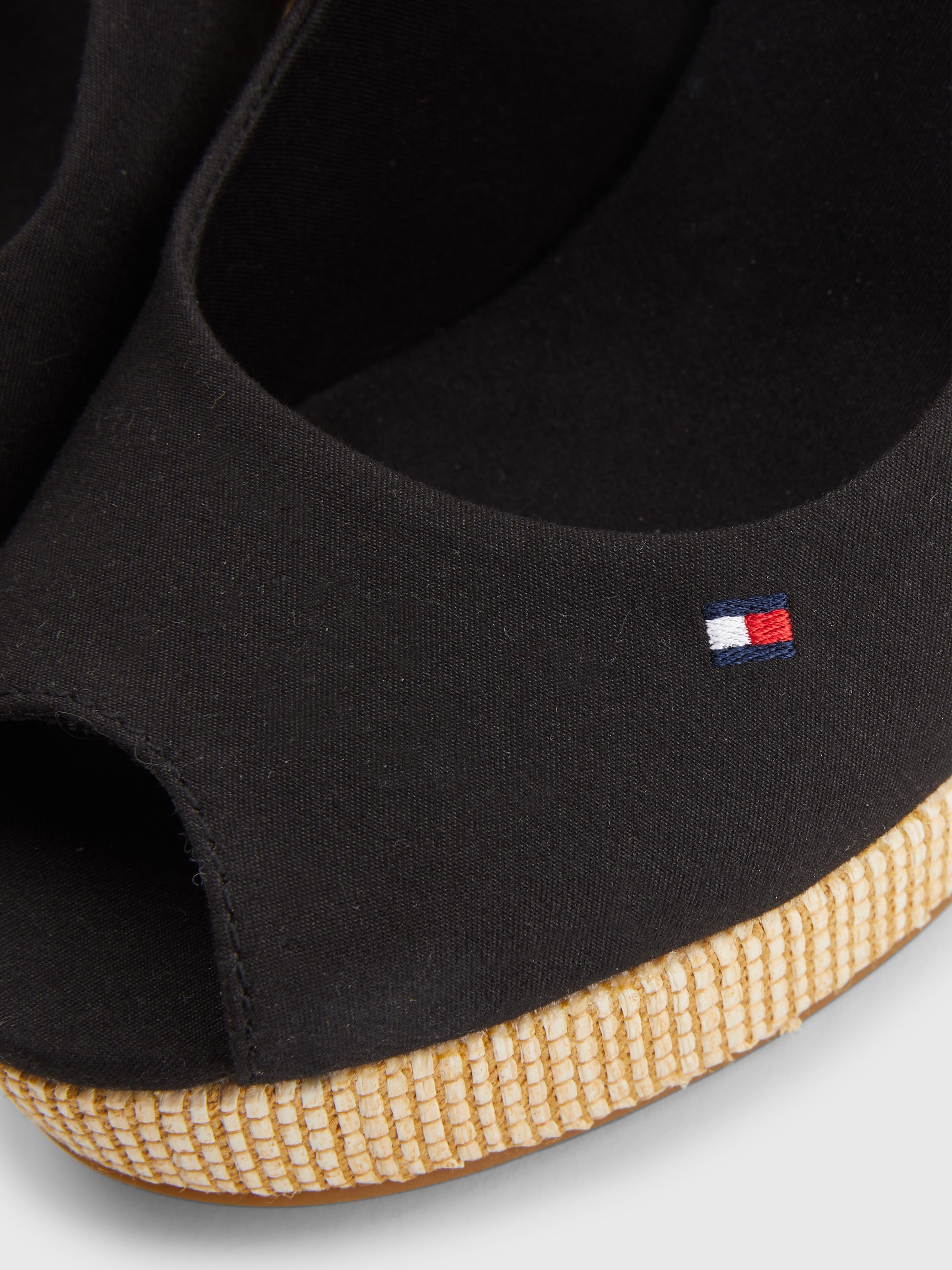 Tommy Hilfiger Keilsandalette »ICONIC ELENA SLING BACK WEDGE«, Sommerschuh, Sandale, Keilabsatz, mit verstellbarer Schnalle