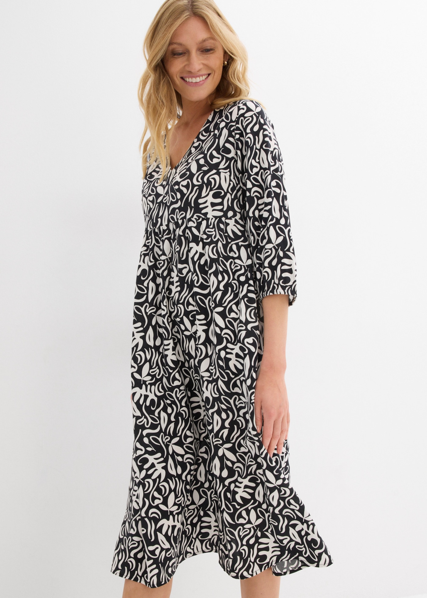 bonprix Midikleid aus Viskose, Midilänge, Regular Fit, mit Taschen