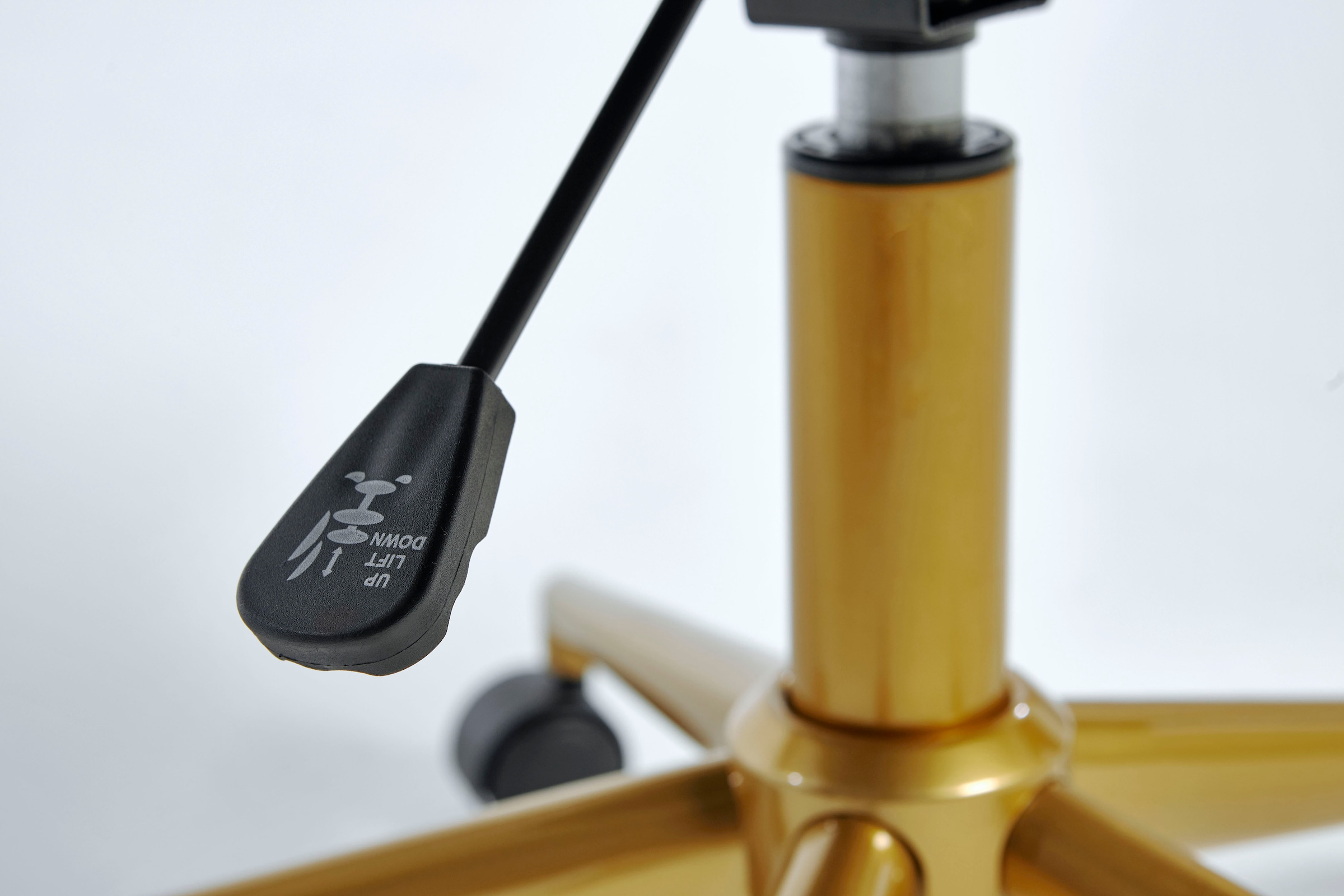 Jahnke Schreibtischstuhl »SHELL WORX«, 1 St., Bouclé, Büro-/ Schreibtischstuhl, höhenverstellbar, Samt, Gestell in Gold-Look