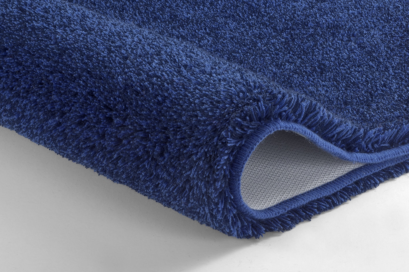 Kleine Wolke Badematte »RELAX«, Höhe 30 mm, rutschhemmend beschichtet, fußbodenheizungsgeeignet, Badteppich, Uni Farben, rechteckig, rund und als Set erhältlich