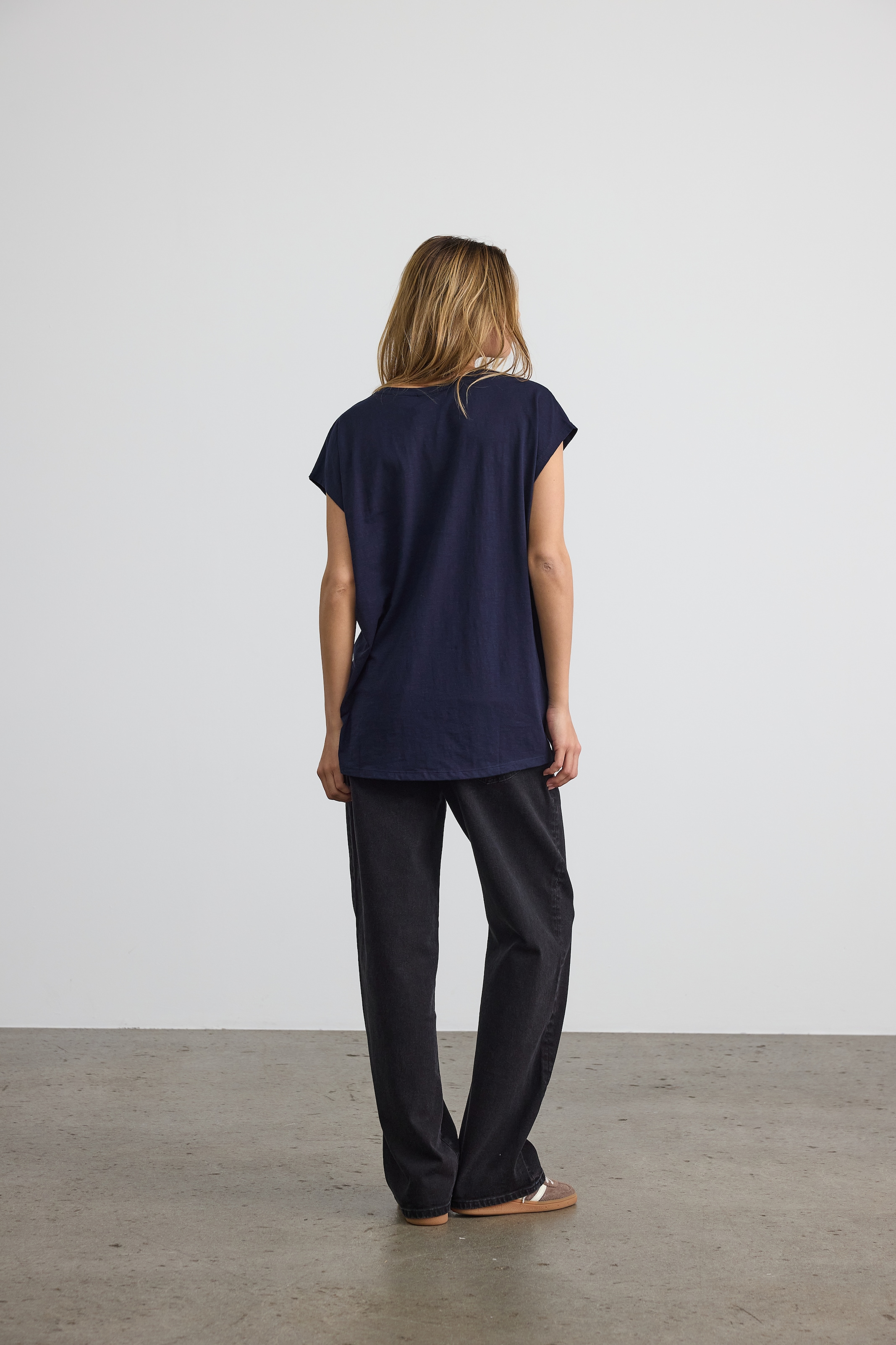 Noisy may Kurzarmshirt »NMMATHILDE S/S LOOSE LONG TOP NOOS« Baumwollmischung, relaxed fit
