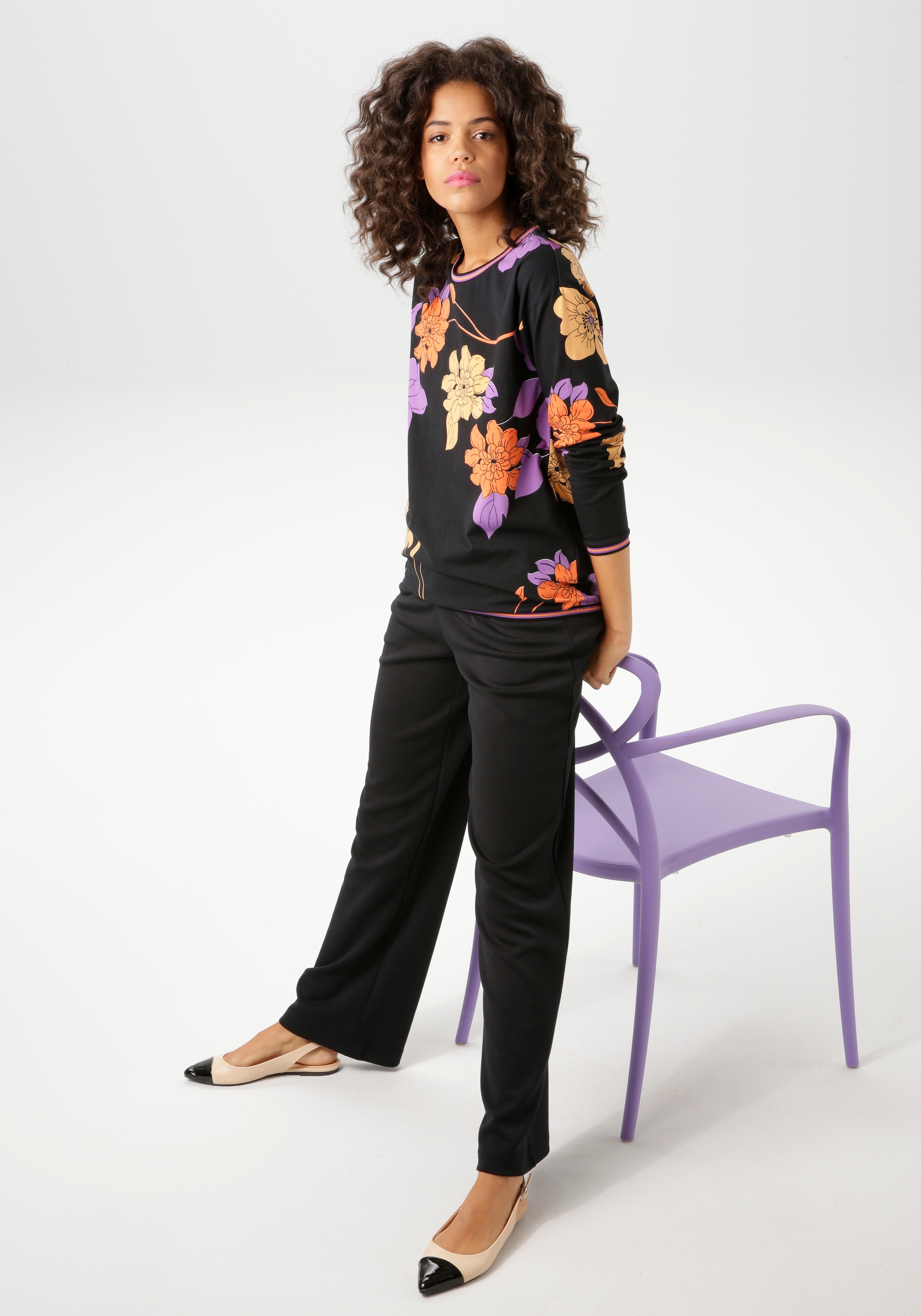 Aniston CASUAL Jogginghose  aus super weicher, elastischer Jersey-Qualität