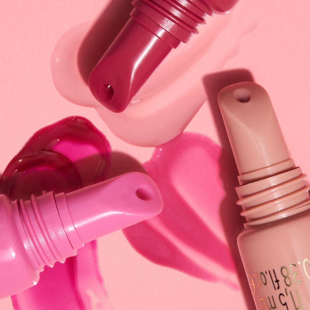 Catrice Lipgloss »KISS & GLOW Peptide Lip Tint«, (Set, 3 tlg.), dezente Farbe, ultra-glänzendes Finish, pflegend und vegan.