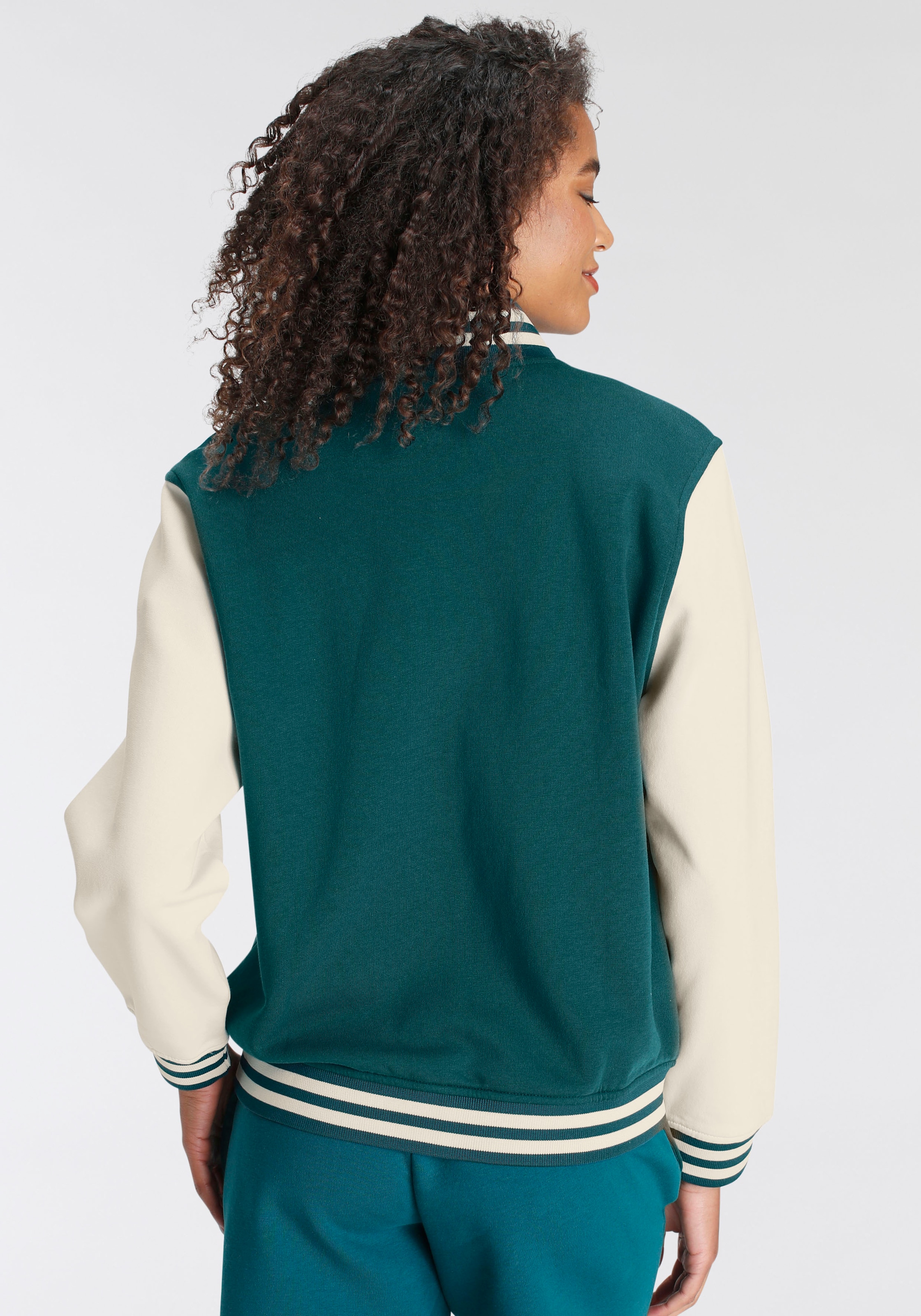 LSCN by LASCANA Sweatjacke, im College Stil, Loungeanzug