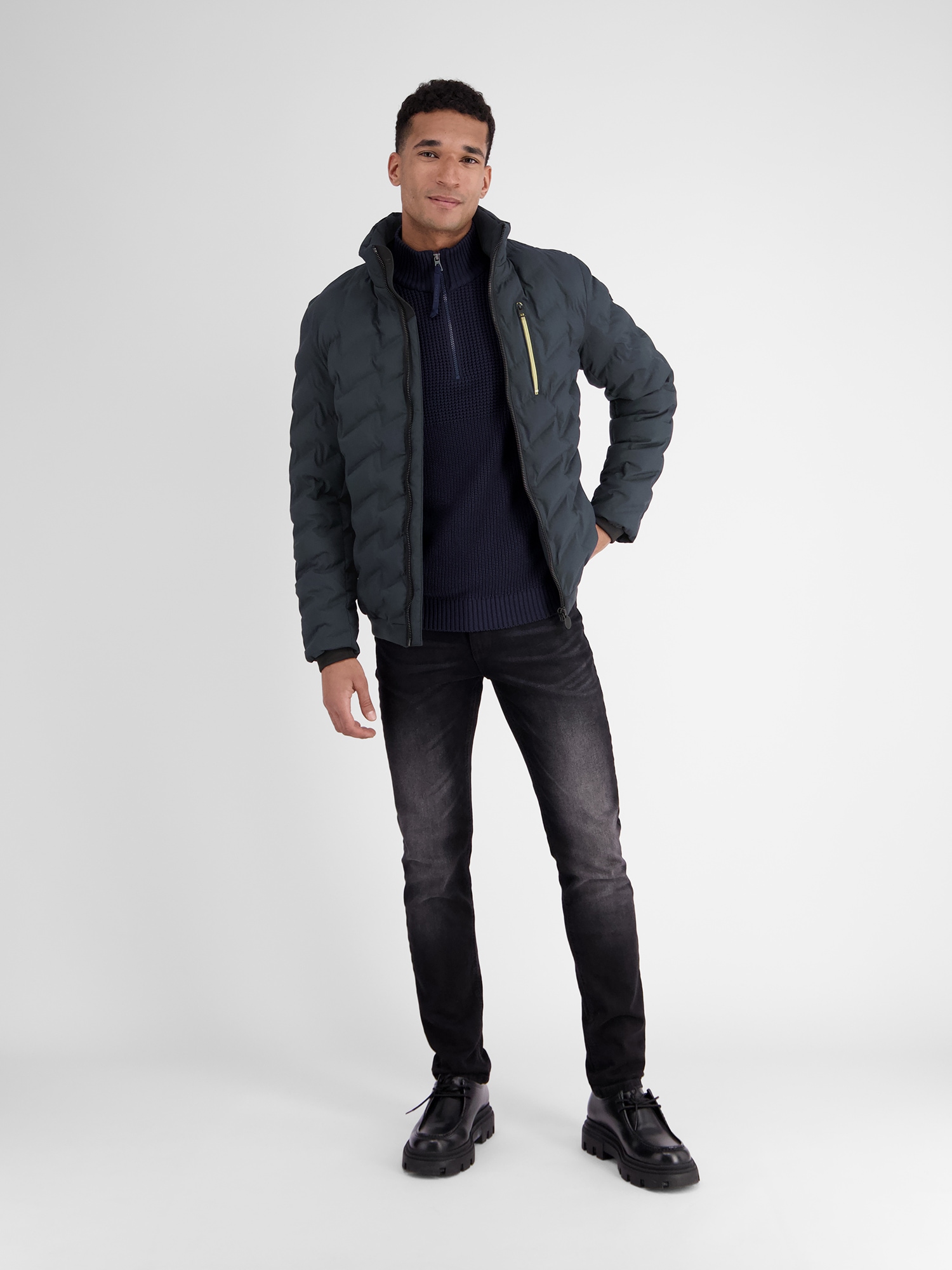 LERROS Outdoorjacke »LERROS Sportive Funktions-Steppjacke für Herren« mit Kapuze Wasser- und windabweisend