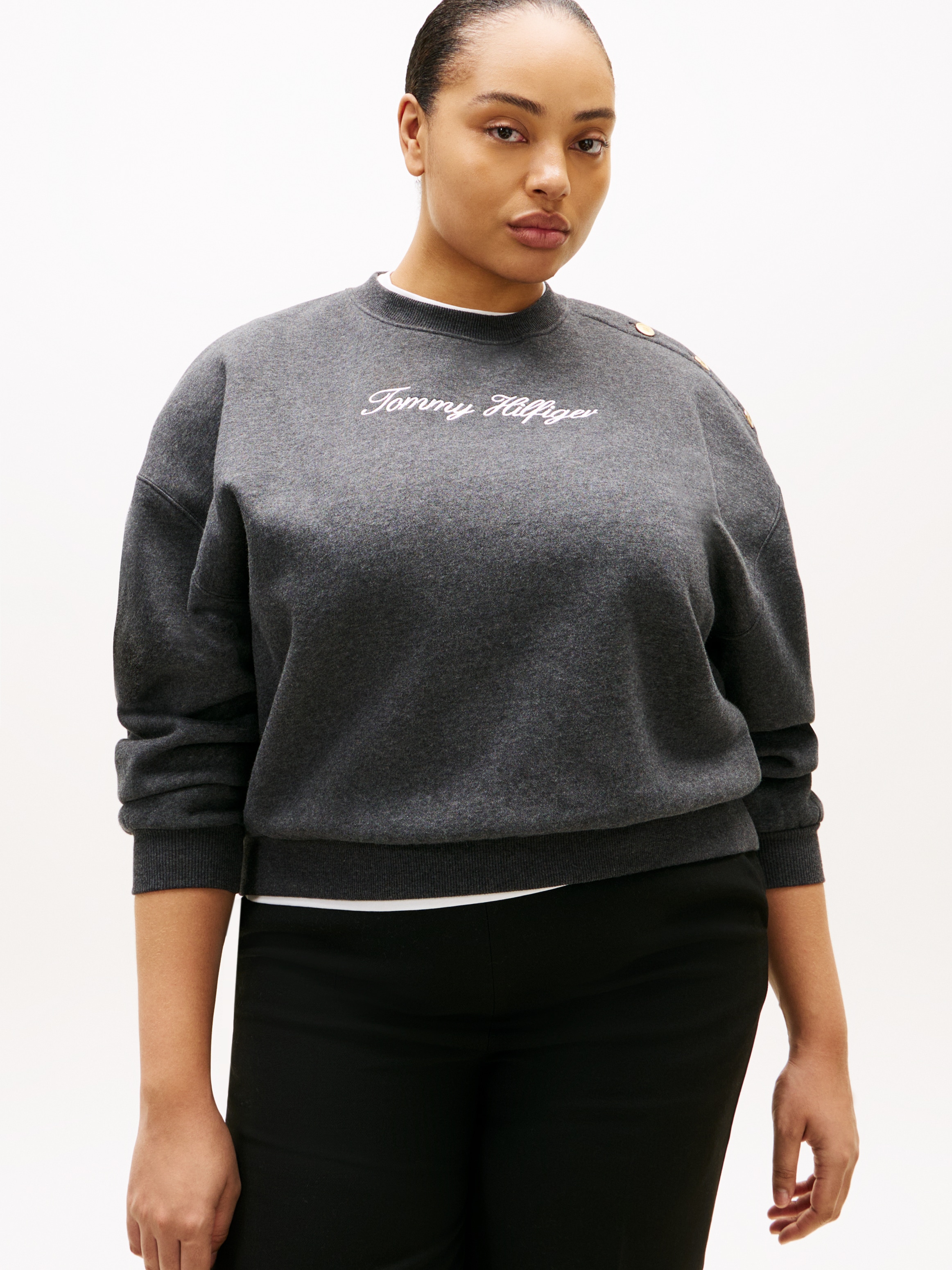 Tommy Hilfiger Curve Sweatshirt »CRV GOLD BTN SCRIPT FLEECE SWRT«, in großen Größen, mit goldfarbenen Zier-Knöpfen
