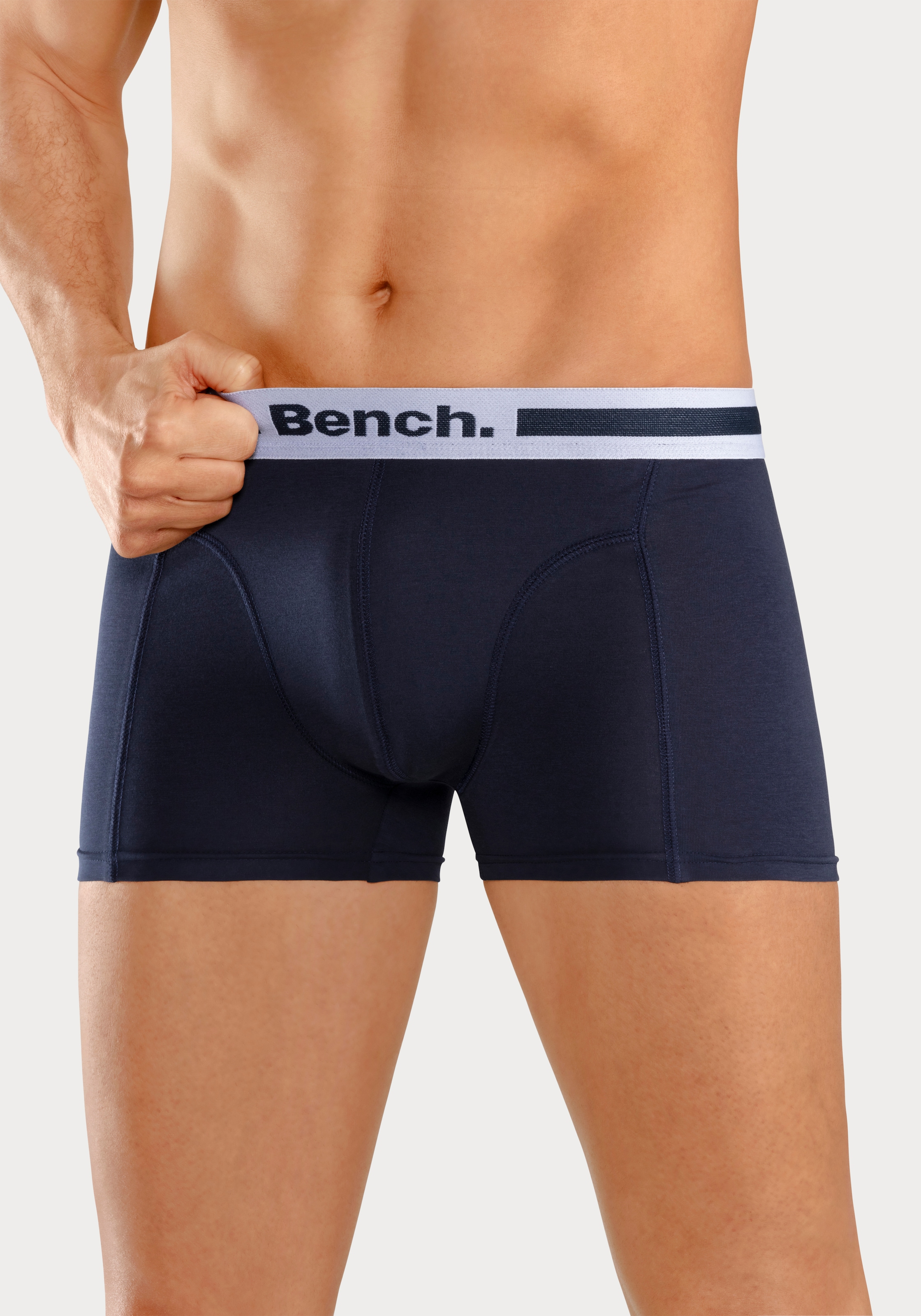 Bench. Boxer »Boxershorts für Herren«, (Packung, 4 St.), mit Overlock-Nähten vorn