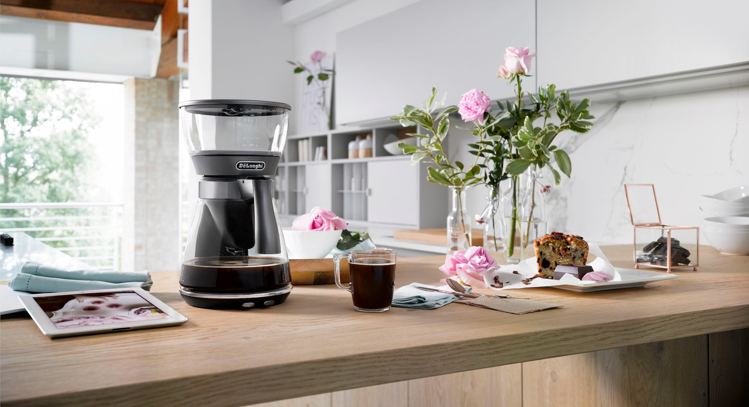 De'Longhi Filterkaffeemaschine »Clessidra ICM 17210«, 1,25 l Kaffeekanne, Papierfilter, nach zertifiziertem ECBE Standard