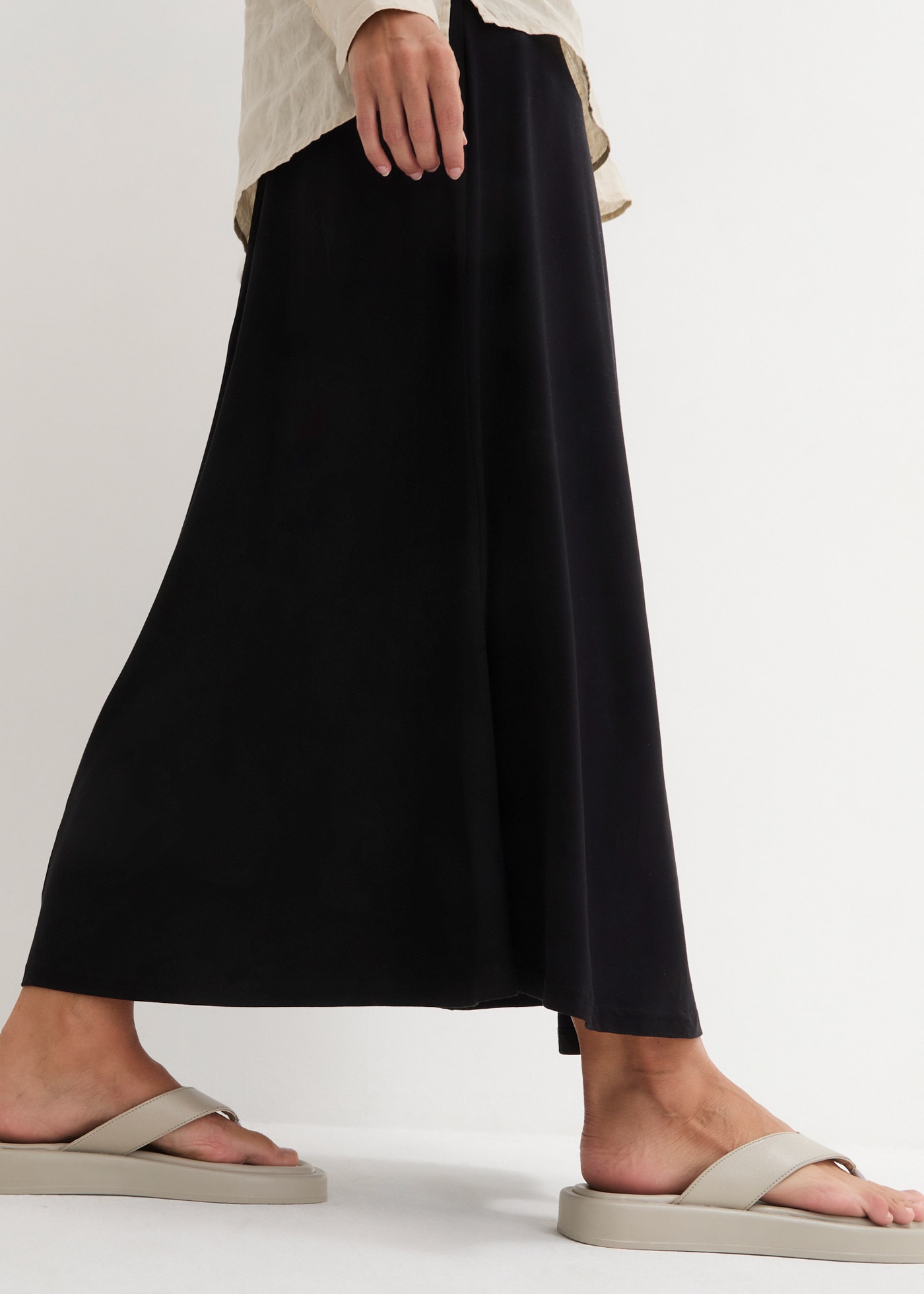 bonprix Jerseyrock »Jersey Rock aus Viskose-Mix« aus Viskosemischung, lockere Passform, unifarbene Optik