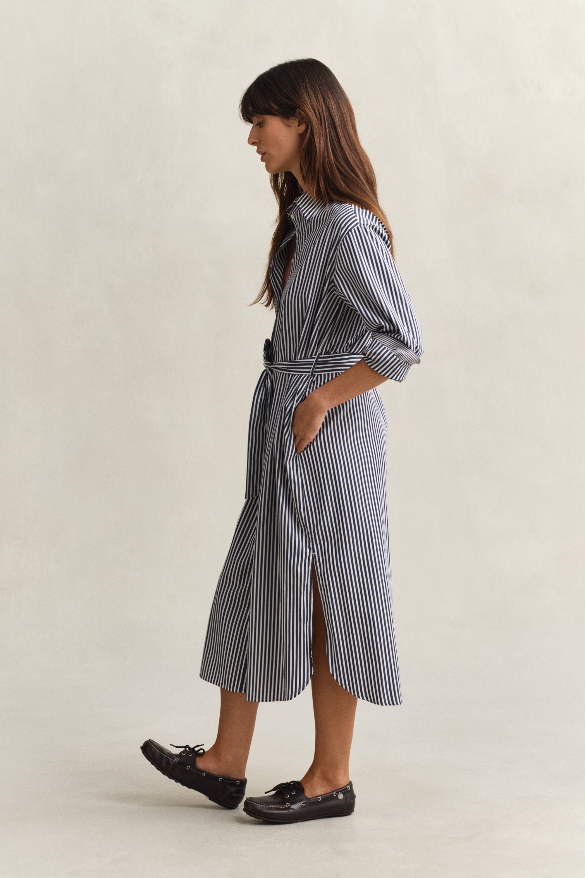 Gant Hemdblusenkleid »CLASSIC POPLIN STRIPE« Nahttaschen mit Streifen, Taillengürtel, regular fit