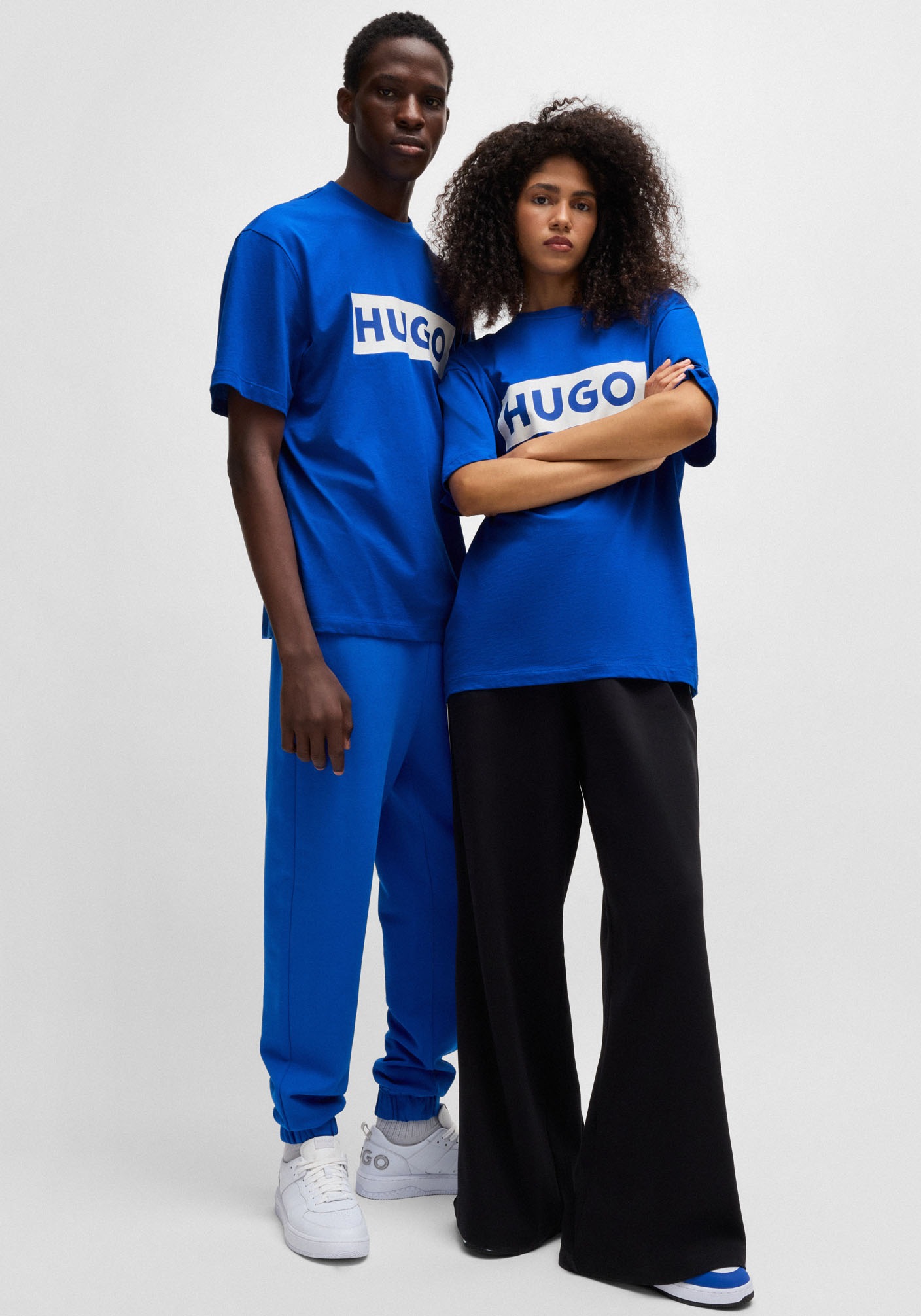 HUGO Blue T-Shirt »Nico« mit großem Logo-Print, Unisex