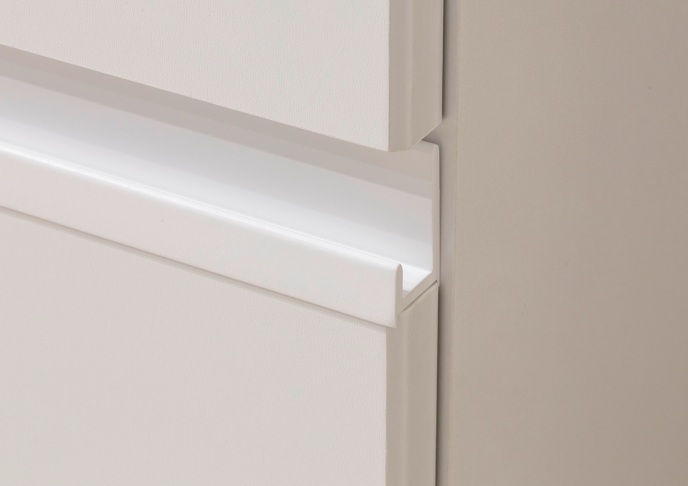 rauch Drehtürenschrank »Kleiderschrank Schrank Garderobe Schlafzimmerschrank JOEL«, mit zwei Schubladen, mit Push-to-Open Funktion MADE IN GERMANY