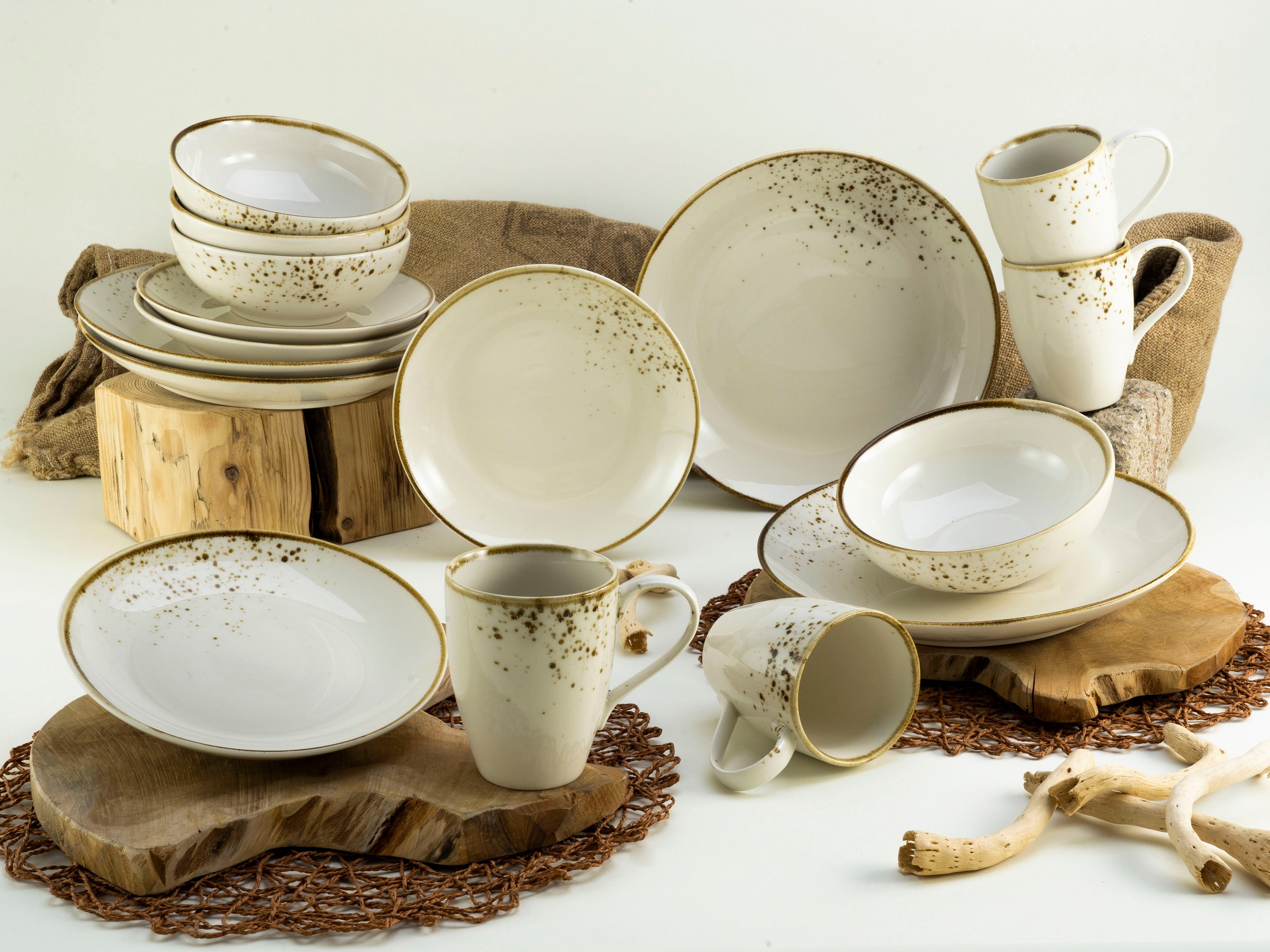 CreaTable Kombiservice »Nature Collection«, (Set, 16 tlg.), Reaktivglasur, jedes Stück ein Unikat