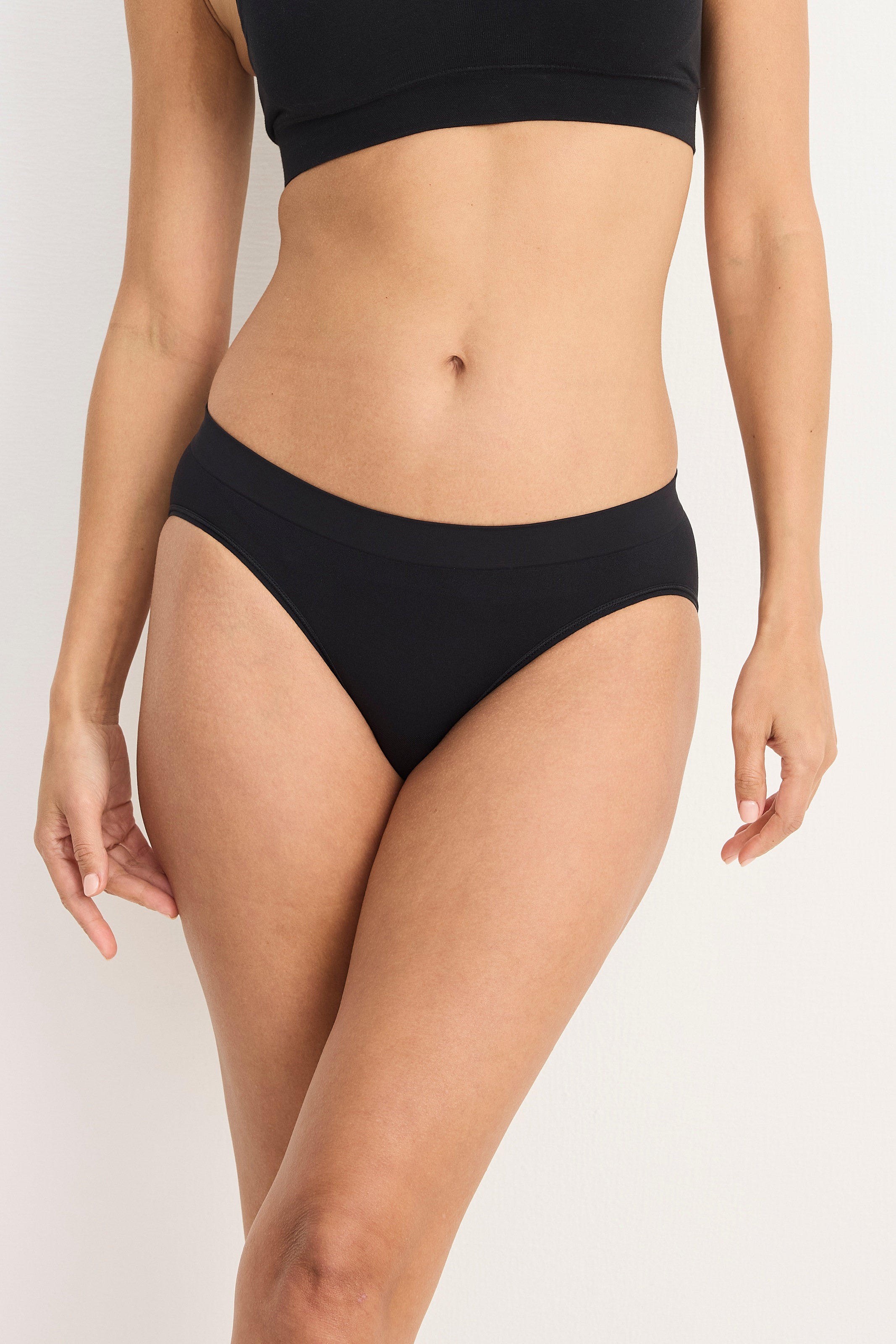 Jockey Bikinislip »SEAMFREE CORE BIKINI 3PACK«, (3er Pack), Atmungsaktiv, ohne Seitennähte