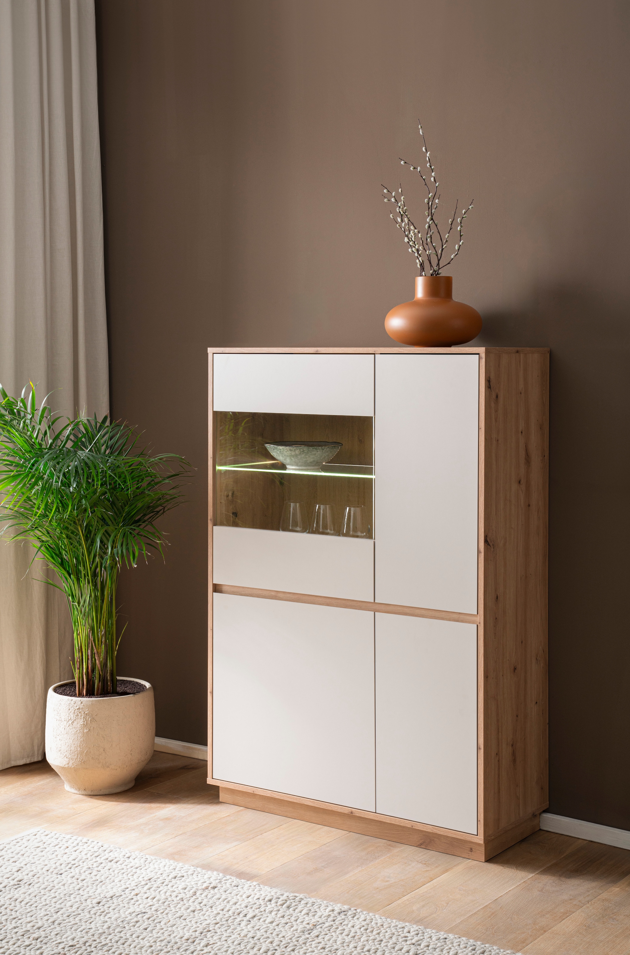 Home affaire Vitrine »Sonora, moderne Glasvitrine, Stauraumelement, Schrank« filigrane Rahmenoptik, ausreichend Stauraum, vielseitig einsetzbar