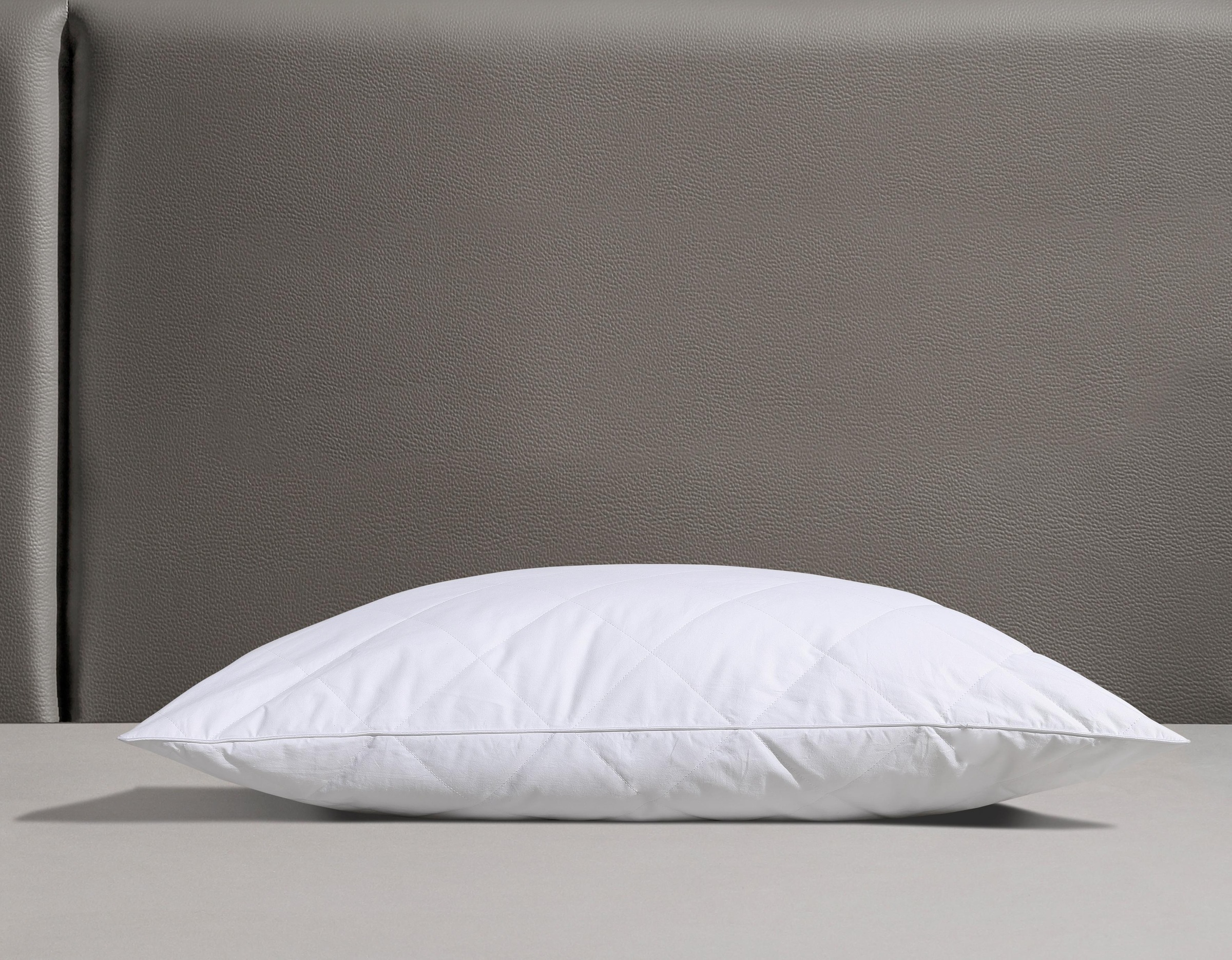 QUEENS TEXTILES Synthetikkopfkissen »Juliette« 1 Stk. tlg. Bezug versteppt günstig online kaufen