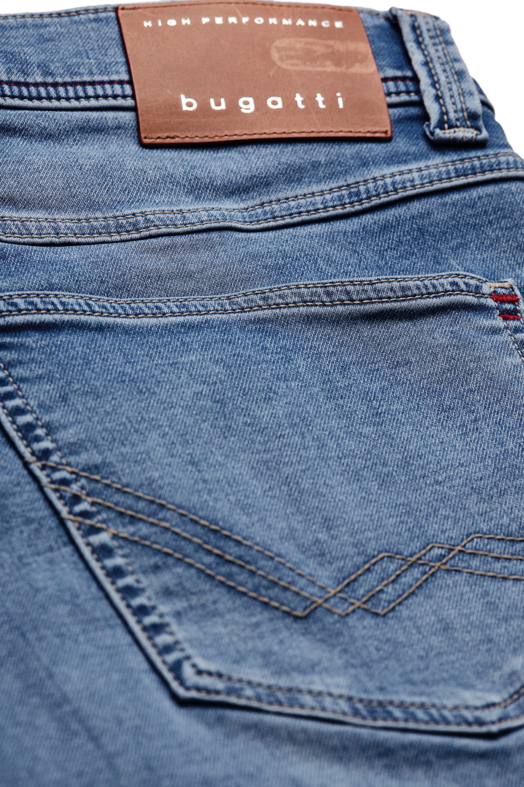 bugatti Bermudas, aus Denim