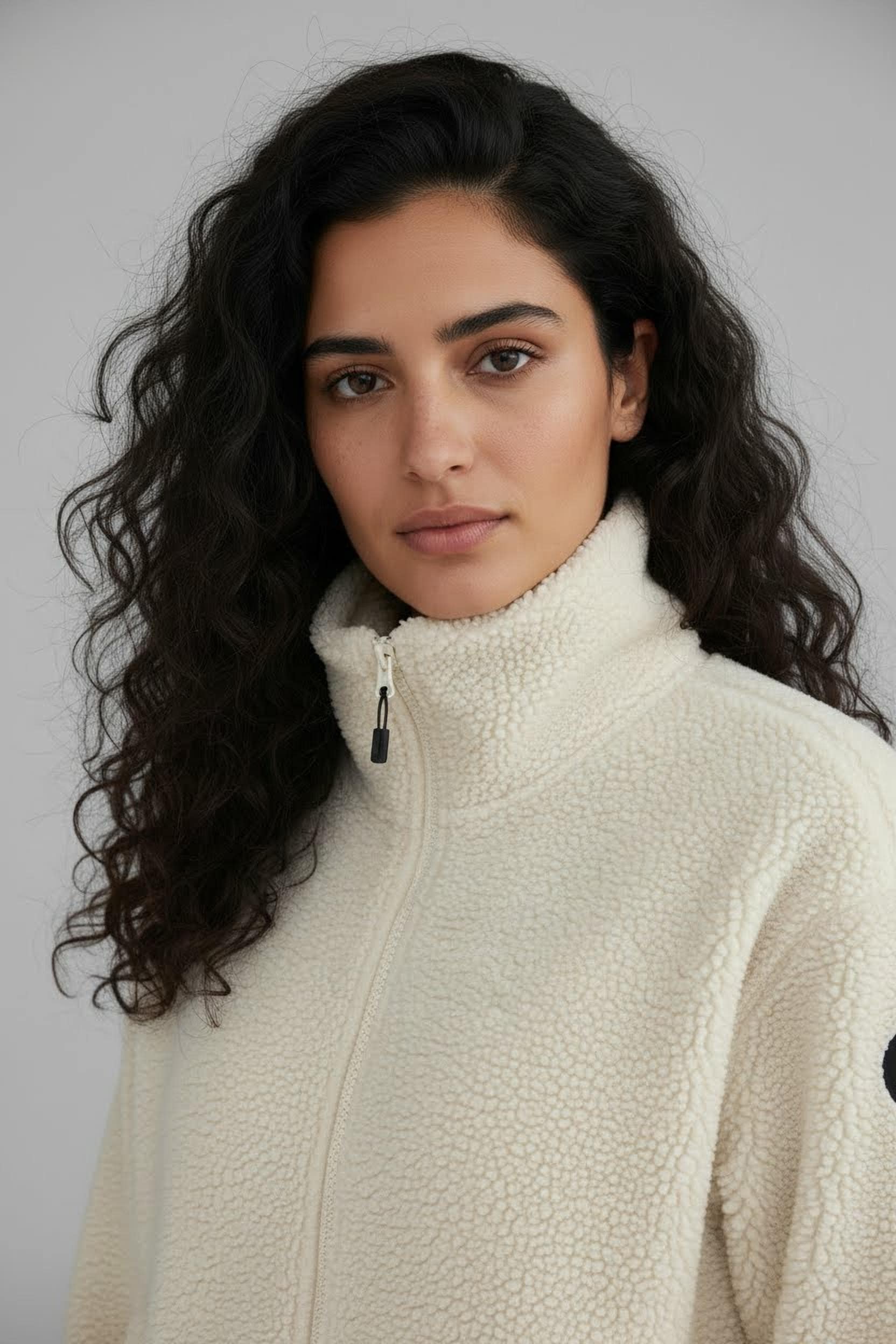 Icepeak Fleecejacke »ICEPEAK PARACHUTE« sportlicher Stil, mit Stehkragen, mit zwei Vordertaschen mit Knöpfen