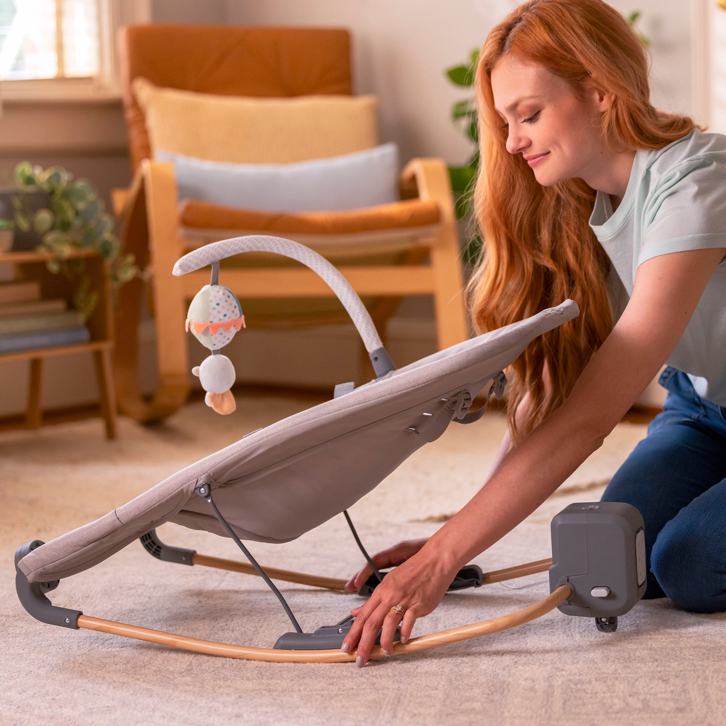 ingenuity Babywippe »Keep InMotion Automatic Rocking Seat - Soulful Skies«, mit Sound-Effekt