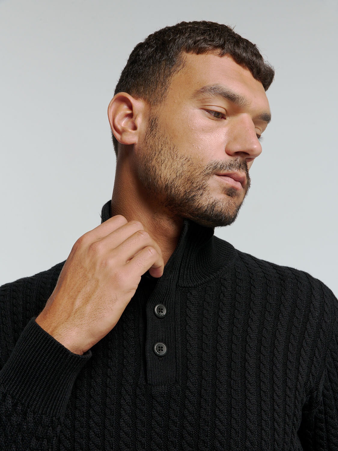 NO EXCESS Rollkragenpullover »No Excess Jacquard-Pullover mit Halbknopfleiste«