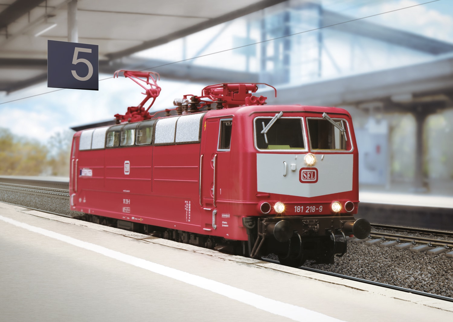 Märklin Elektrolokomotive »Baureihe 181.2 - 39587« mit Sound und Licht