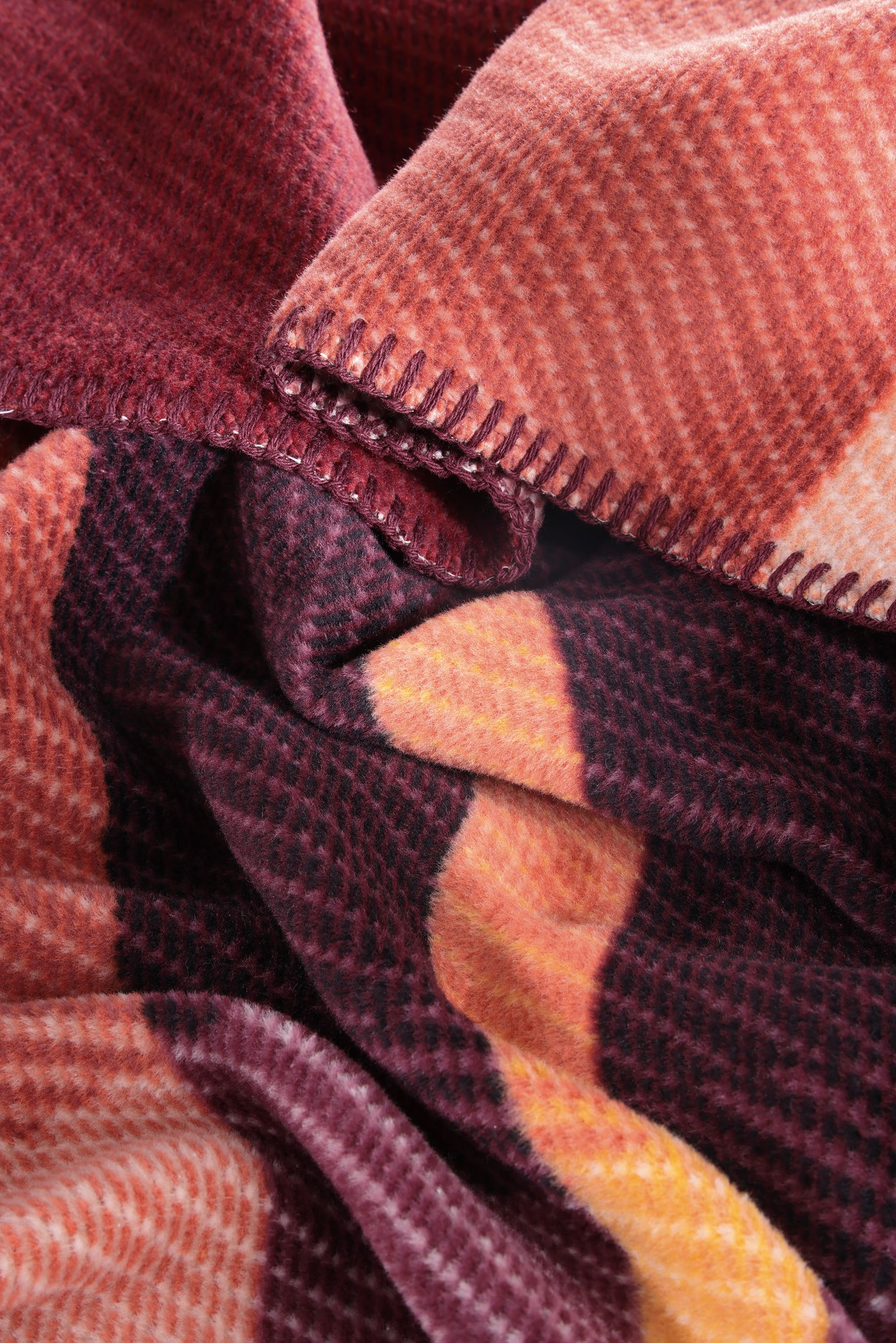 Biederlack Wohndecke »Wohndecke Ruby Check mit geketteltem Zierstich«, Made in Germany