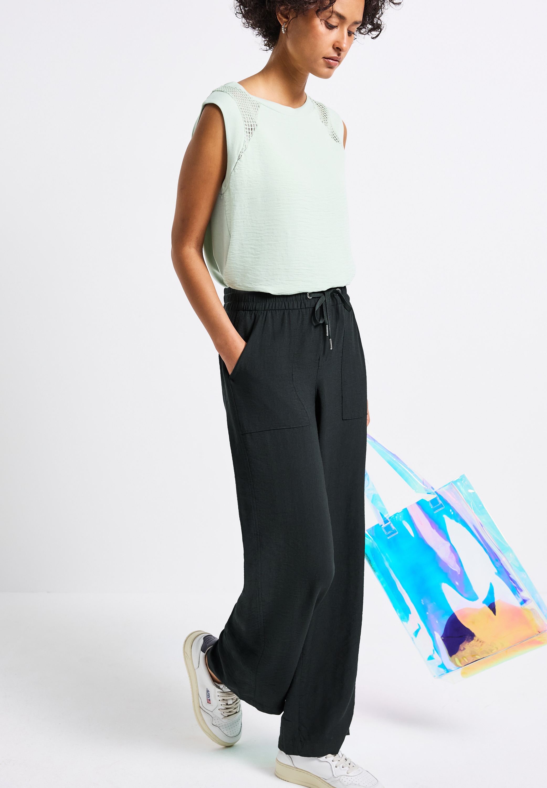 STREET ONE Stoffhose, Sommerhose weites Bein, mit Kordelzug und elastischem Bund