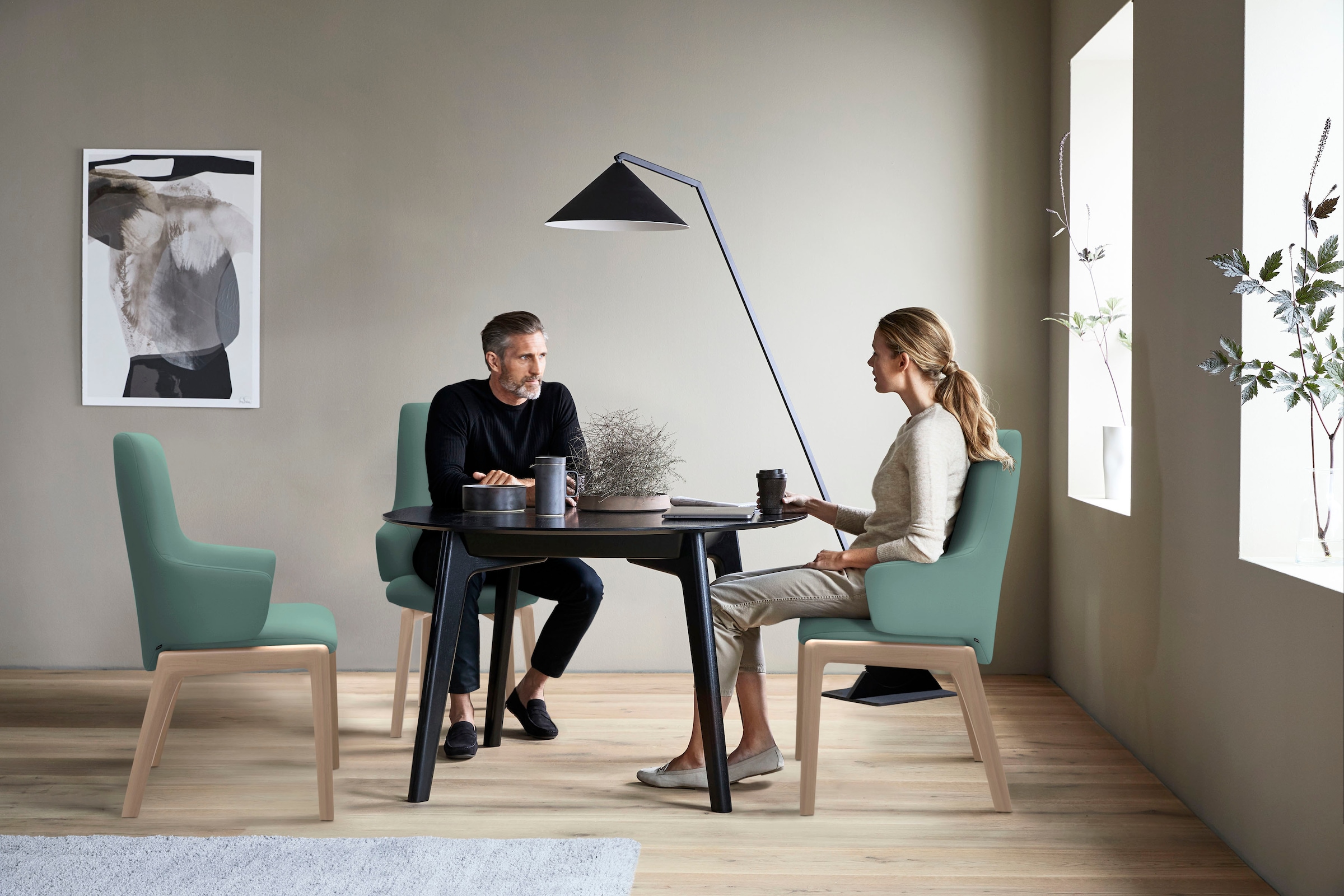 Stressless® Polsterstuhl »Laurel«, Leder PALOMA, High Back mit Armlehne, Größe L, mit abgerundeten Beinen in Schwarz