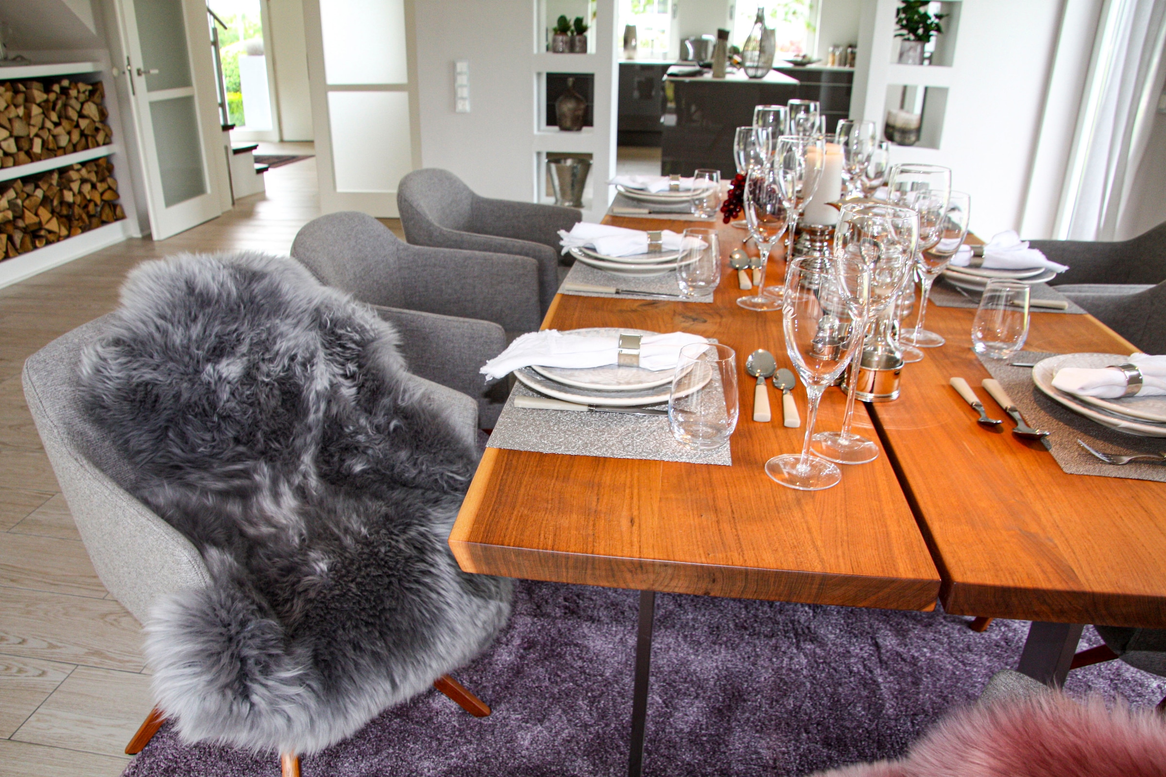 THEKO Fellteppich »Shaun«, fellförmig, 70 mm Höhe, echtes Lammfell, ideal im Wohnzimmer & Schlafzimmer