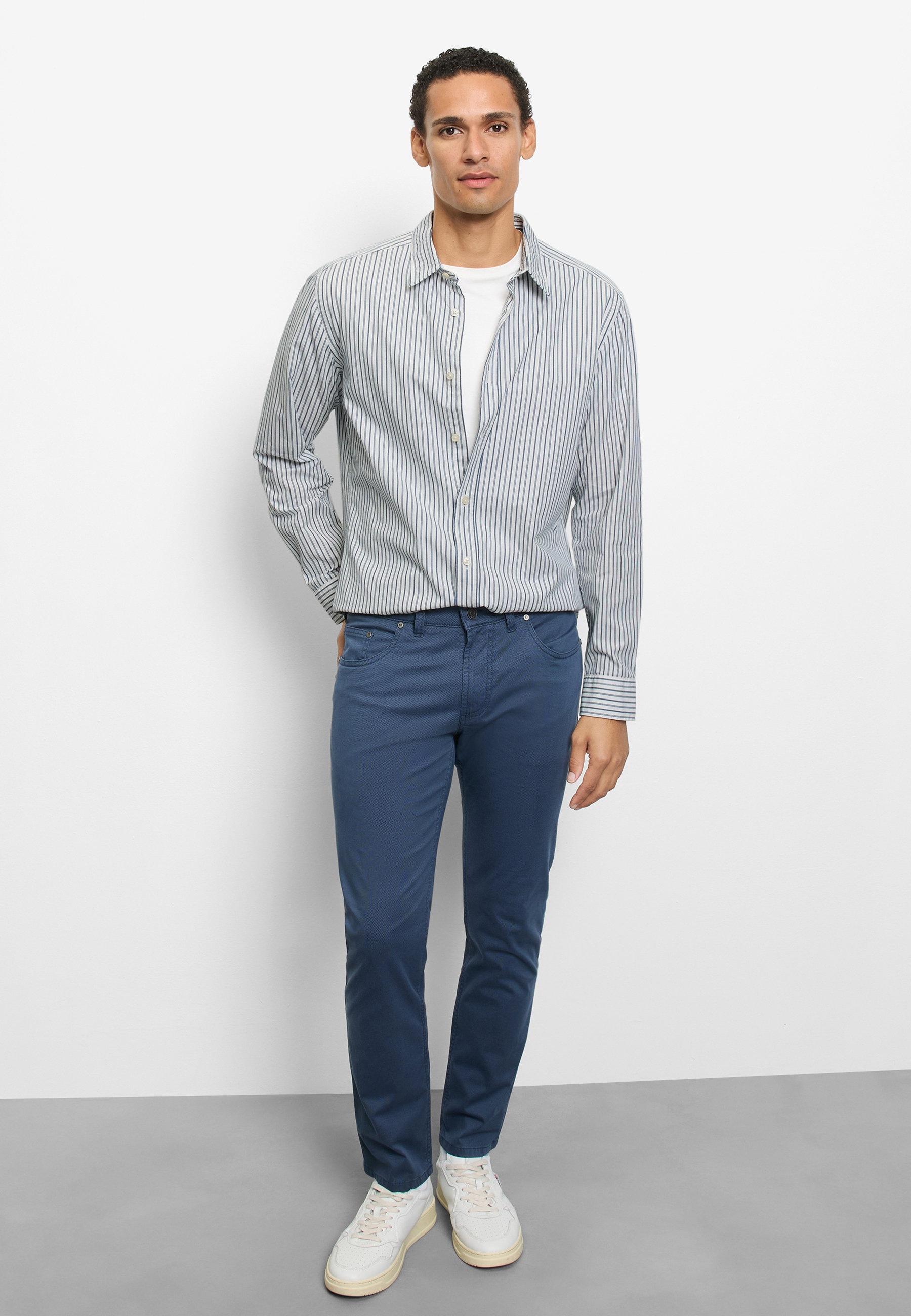 OLYMP Langarmhemd »OLYMP Casual, regular fit, Freizeithemd, Kent«