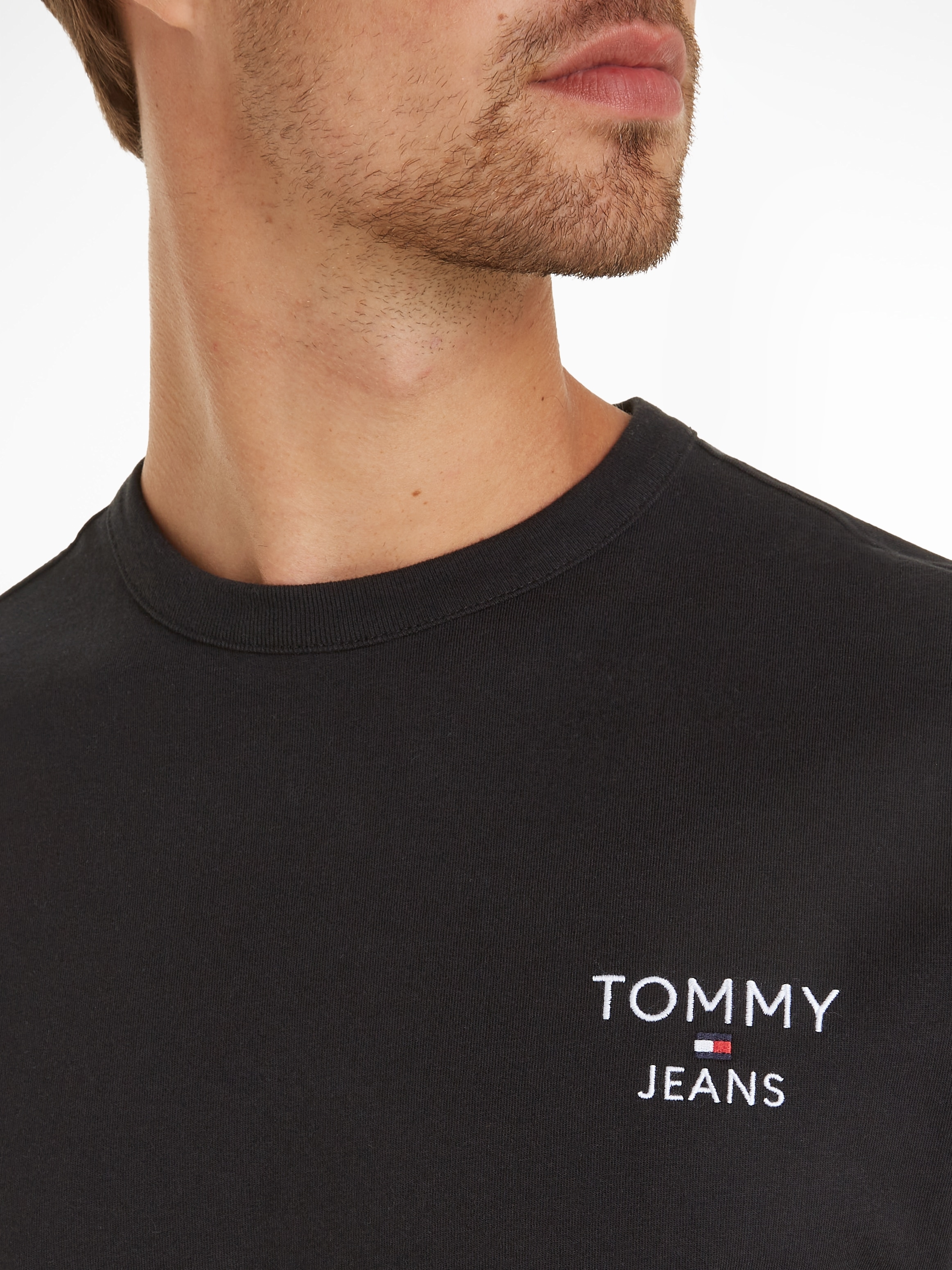 Jeans Stickerei CORP EXT«, Tommy REG bei TEE online T-Shirt mit Jeans »TJM Tommy