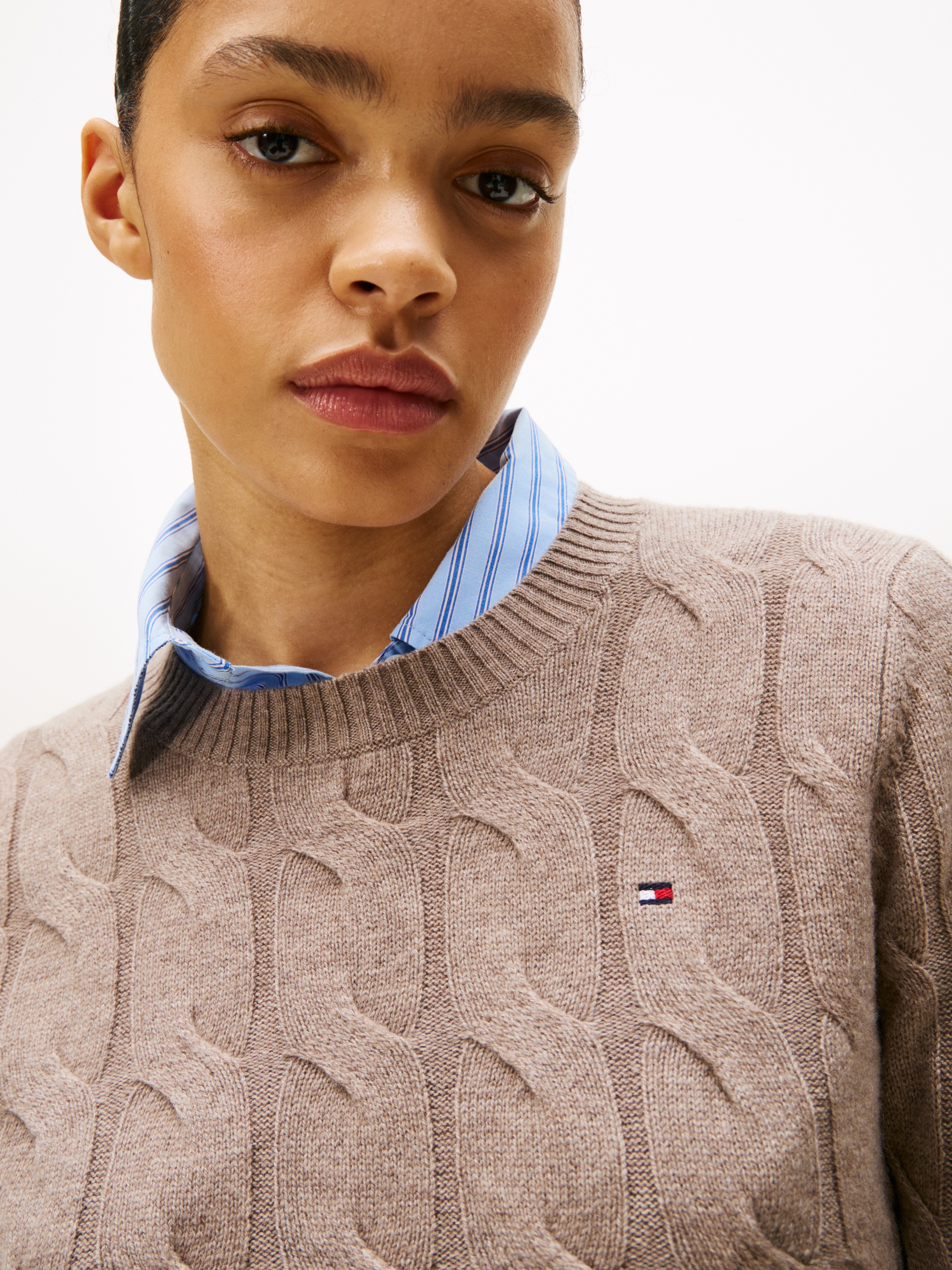 Tommy Hilfiger Strickpullover »SOFT WOOL CABLE C-NK« Wolle, mit Zopfmuster