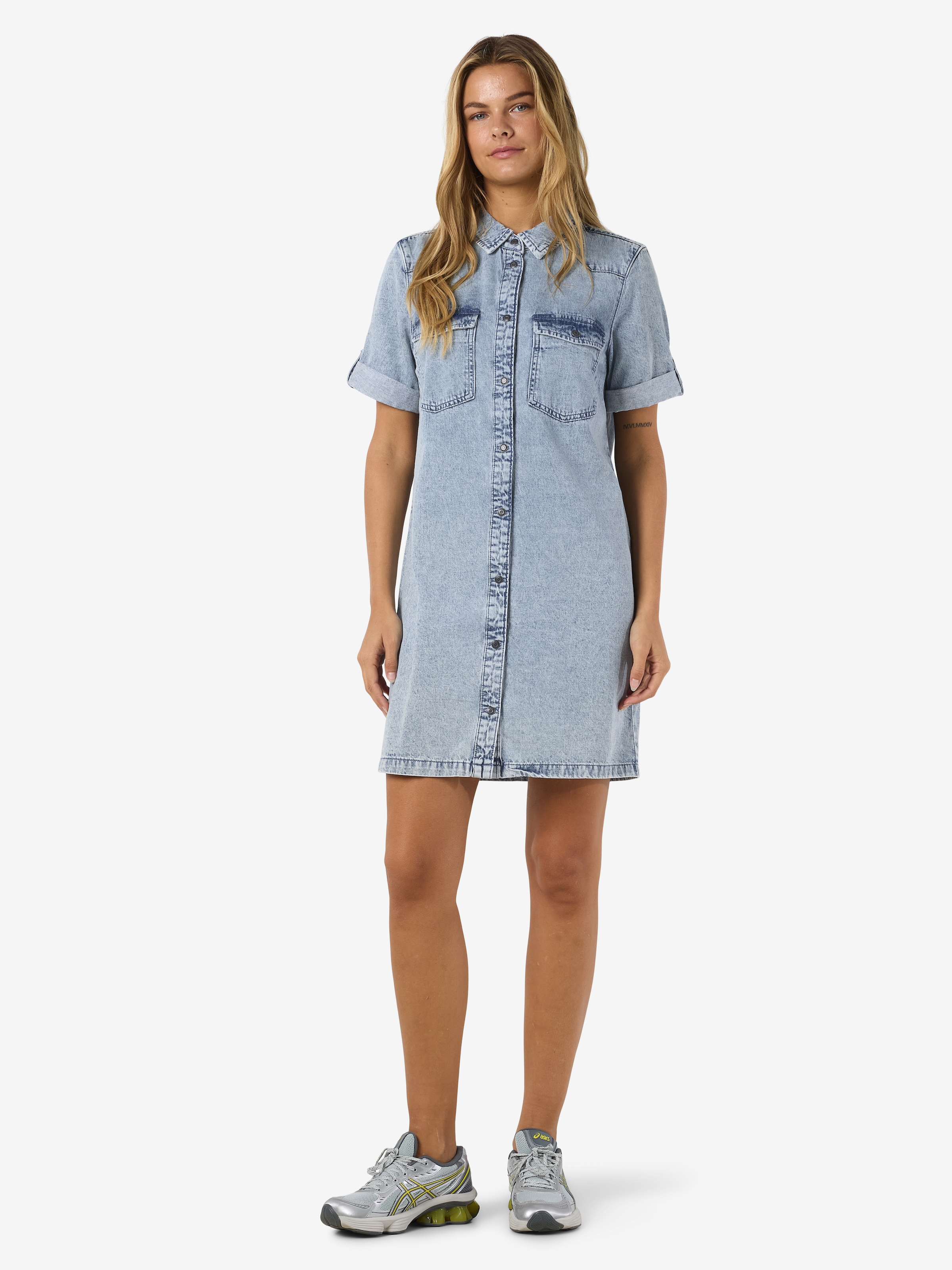 Noisy may Jeanskleid »NMNEW SIGNE S/S DENIM DRESS VI003LB NOOS« Brusttaschen