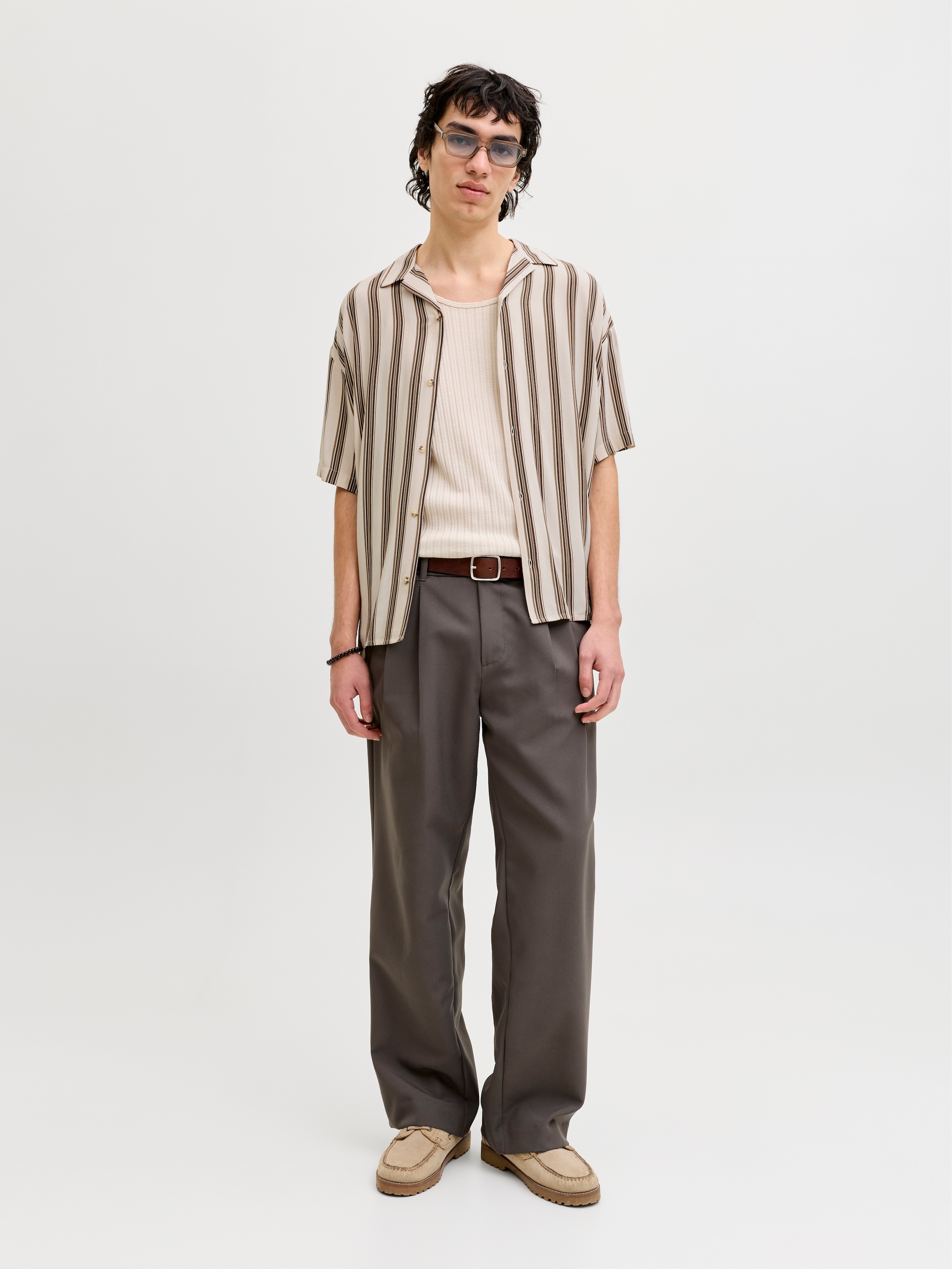 Jack & Jones Kurzarmhemd »JJEJEFF RESORT STRIPE SHIRT S/S SN« Viskose, loose fit