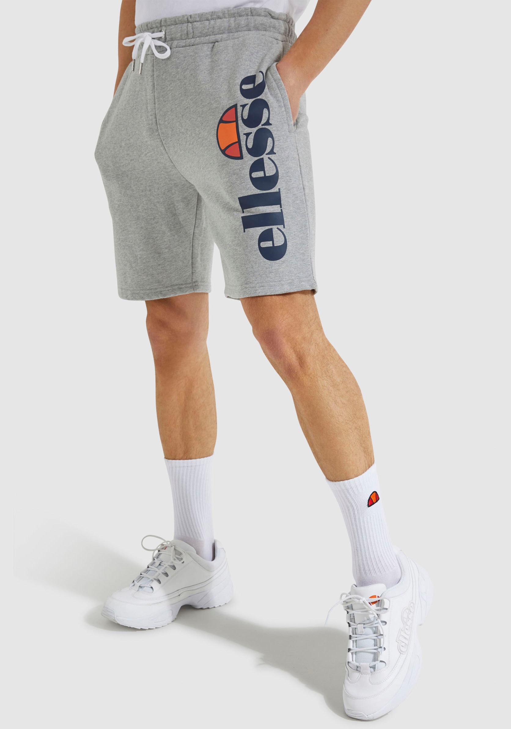 Ellesse Sweatshorts »BOSSINI FLEECE SHORT«  mit Eingrifftaschen, aus Baumwolle und Polyester