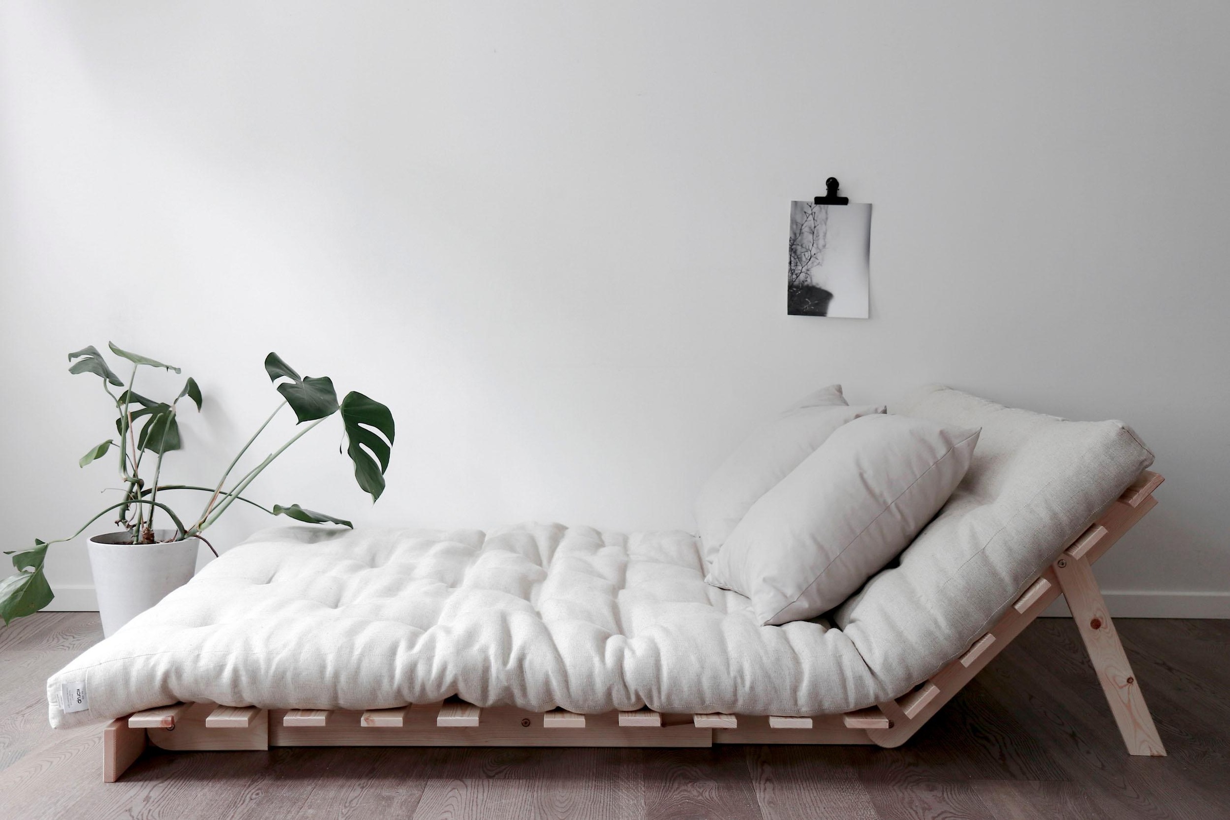 Karup Design Daybett »Roots Schlafsofa, Gästebett, Sofa inkl. Futonmatratze«, Liegefläche 90/140/160 x200 cm, FSC® zertifizierte Kiefer