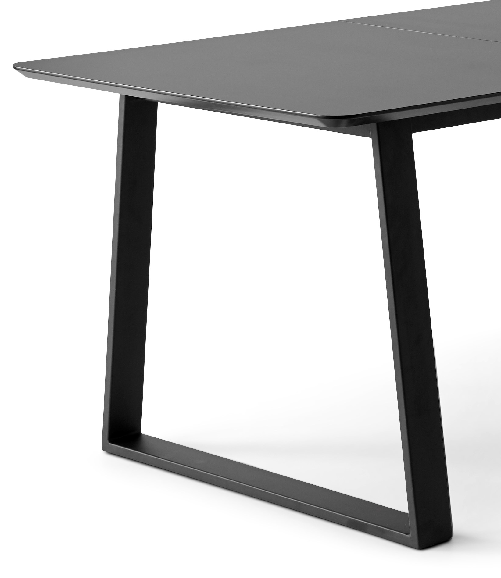 Hammel Furniture Esstisch »Meza Designtisch mit Auszugsfunktion und 2 Einlegeplatten«, abgerundete Tischplatte MDF, Trapez Metallgestell