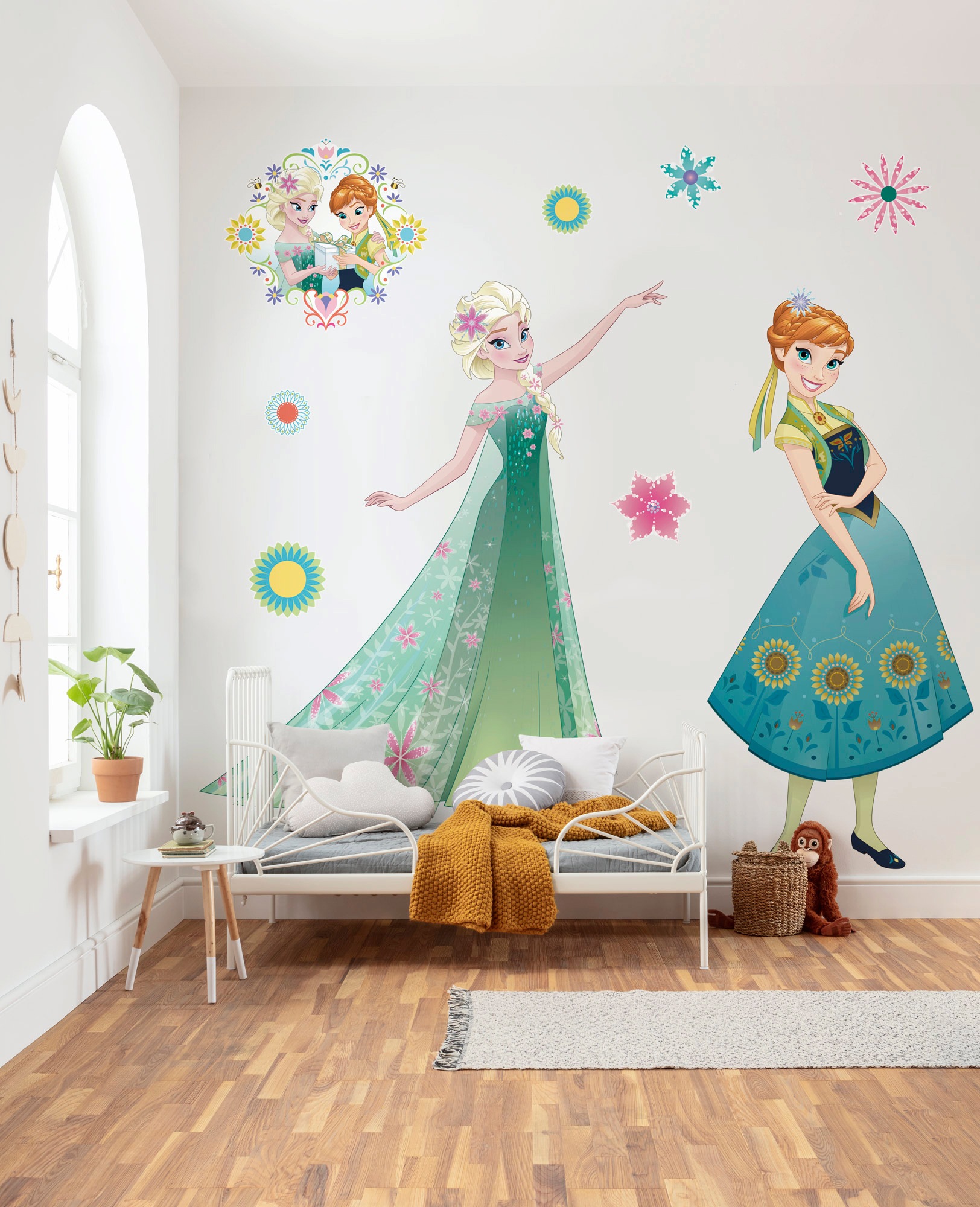 Komar Vliestapete »Selbstklebende Vlies  - Frozen Springtime XXL - Größe 127 x 200 cm«, bedruckt, Kinderzimmer