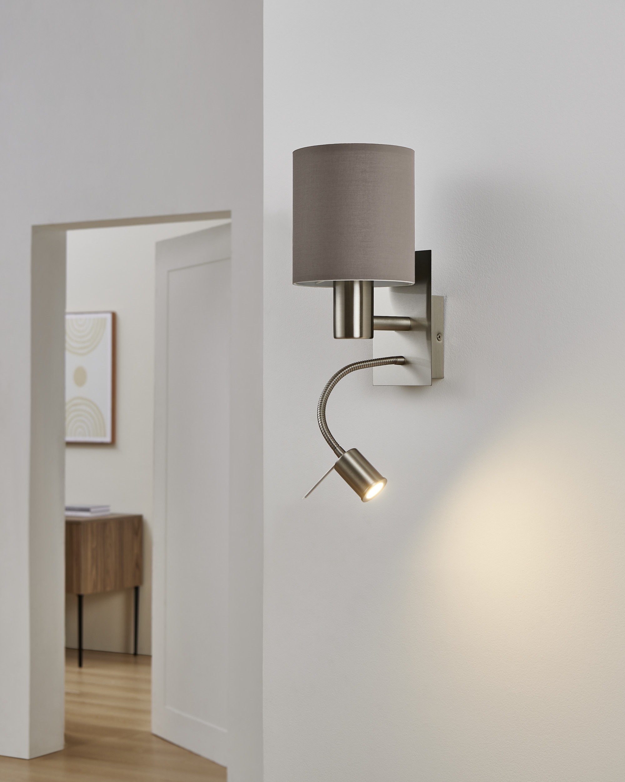 EGLO Wandleuchte »PASTERI Wandlampe - Stahl - E27;LED - 1X40W;1X3,8W - IP20« E27 1 Stk. Warmweiß Wandstrahler, Wandspot, Wohnzimmer, Schlafzimmer, L15 x H38 x AL19,5cm