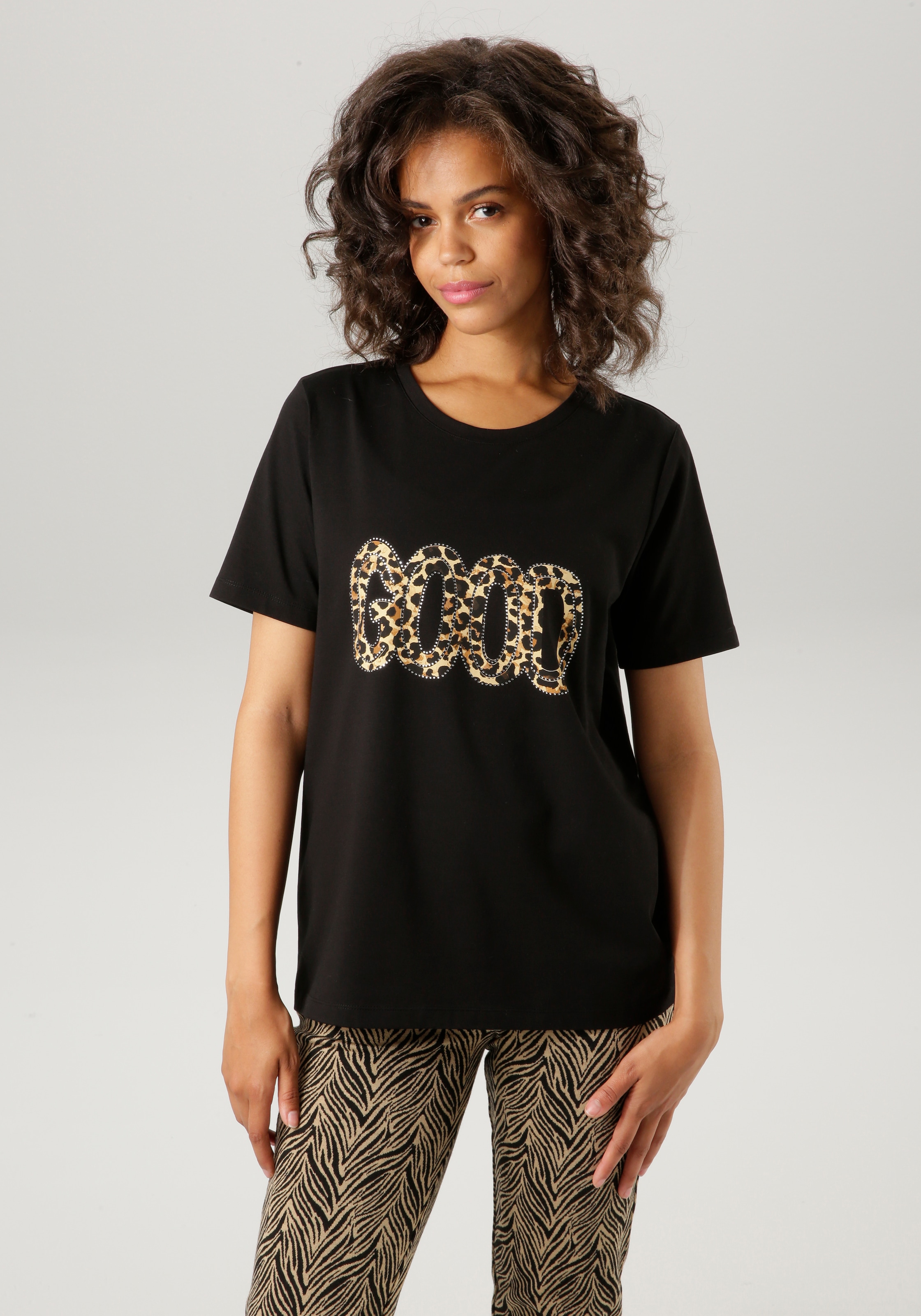 Aniston CASUAL T-Shirt, mit Glitzersteinchen verzierter Animal-Schriftzug - NEUE KOLLEKTION