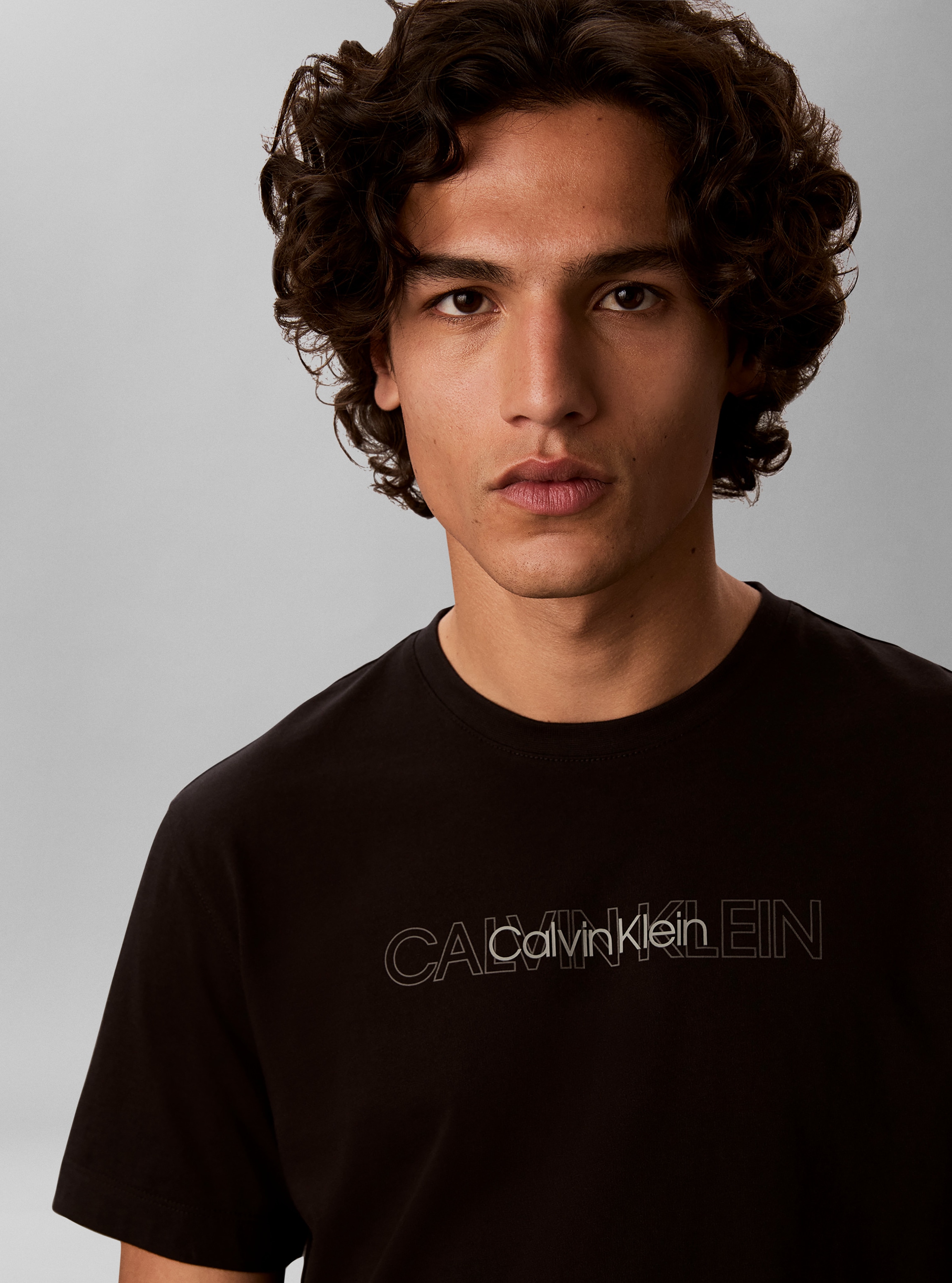 Calvin Klein Jeans T-Shirt »REPEAT LOGO GRAPHI« Regular fit mit Rundhalsausschnitt