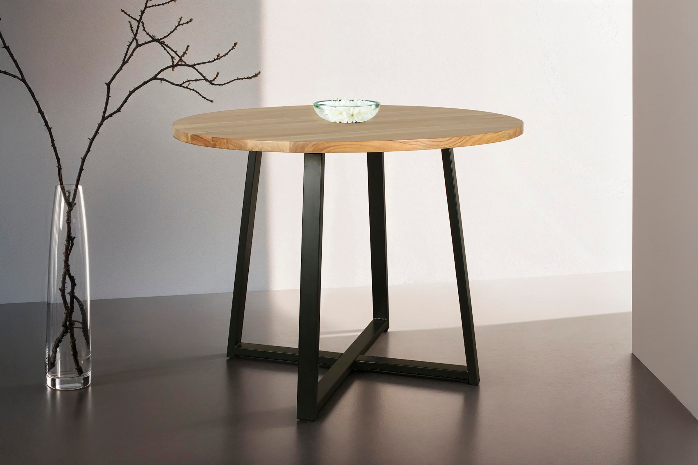 byLIVING Esstisch »Arrow«, (1 St.), mit 2,5cm starker, runder Massivholz Ti günstig online kaufen