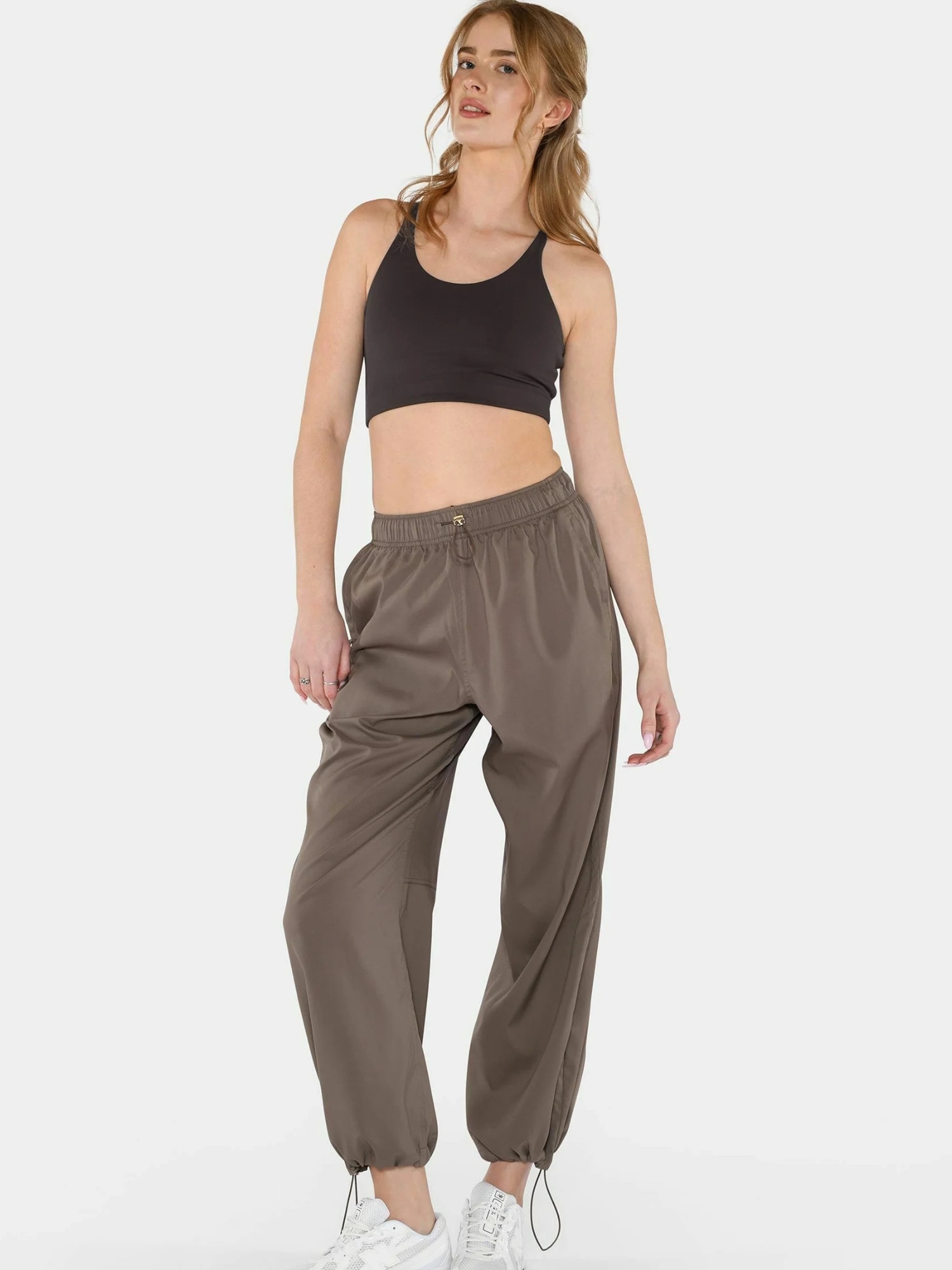 GIRLFRIEND COLLECTIVE Chinohose »Girlfriend Collective Trouser Amy«