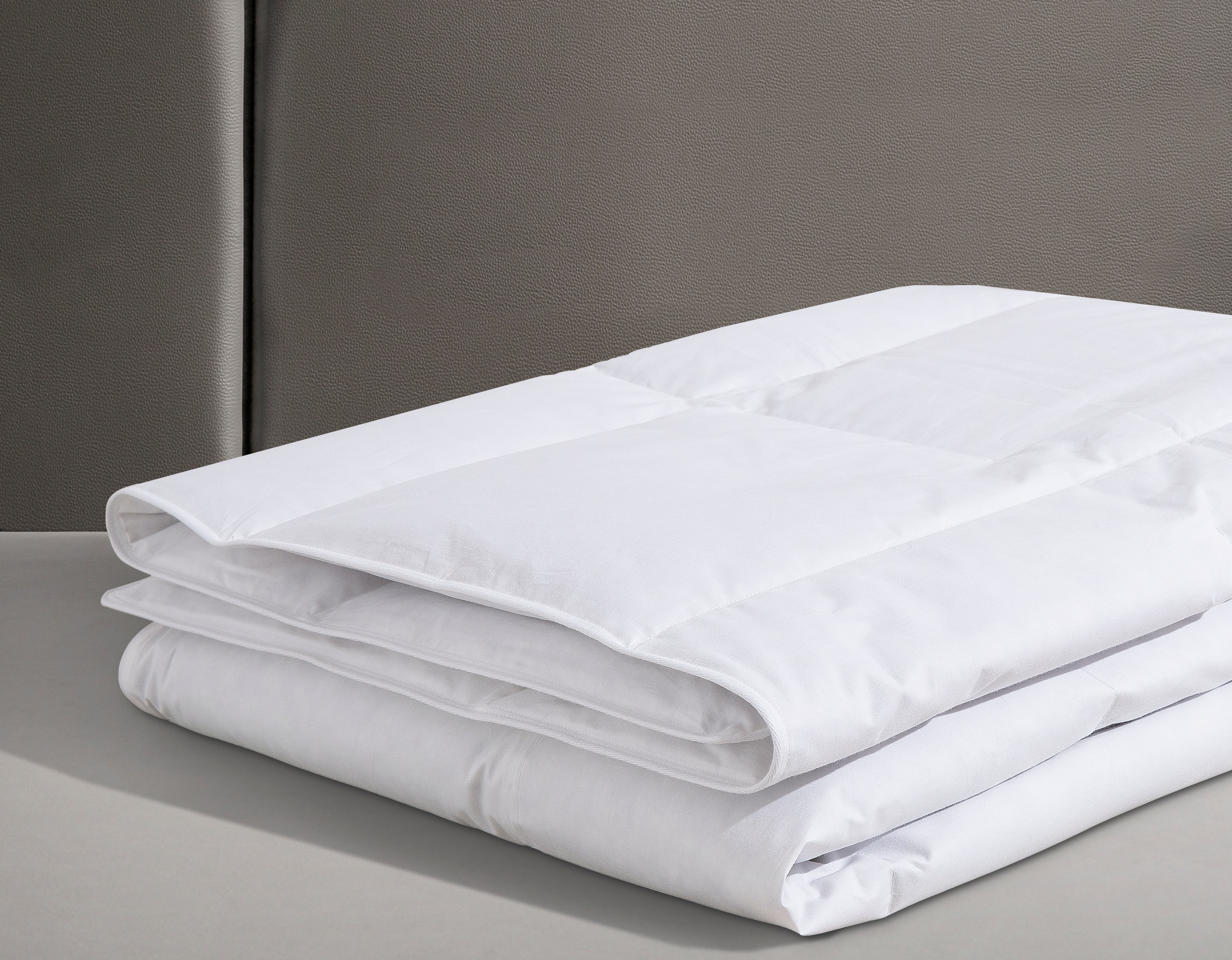 RIBECO Daunenbettdecke + Kopfkissen »Johanna« Wohlfühlkomfort mit den Vorzügen der Natur