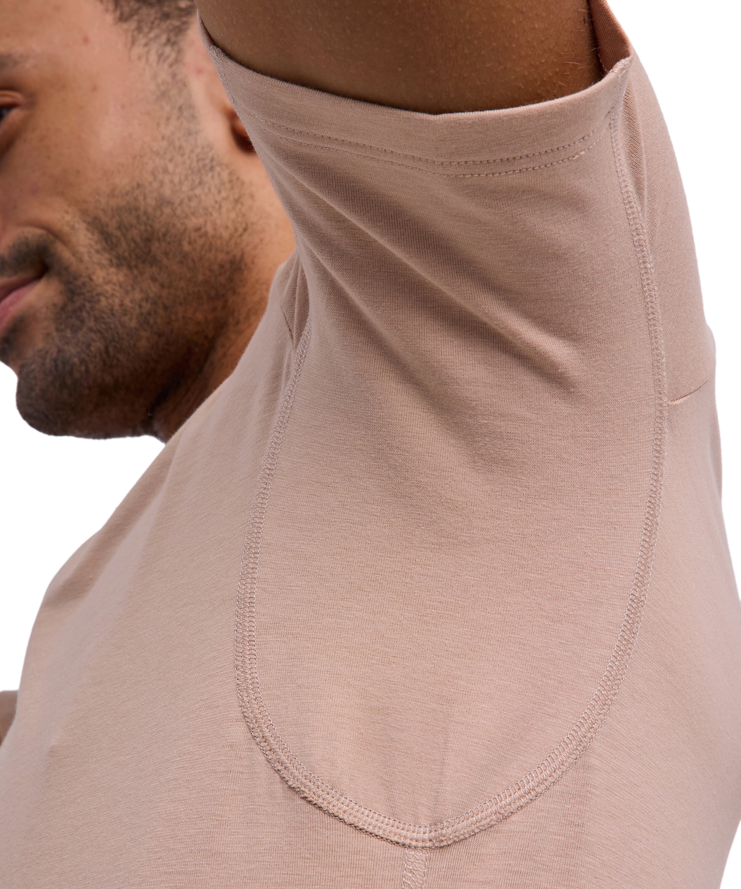 FALKE T-Shirt »Daily Climate Control« tiefer V-Ausschnitt, kurzarm, Cotton-Mix