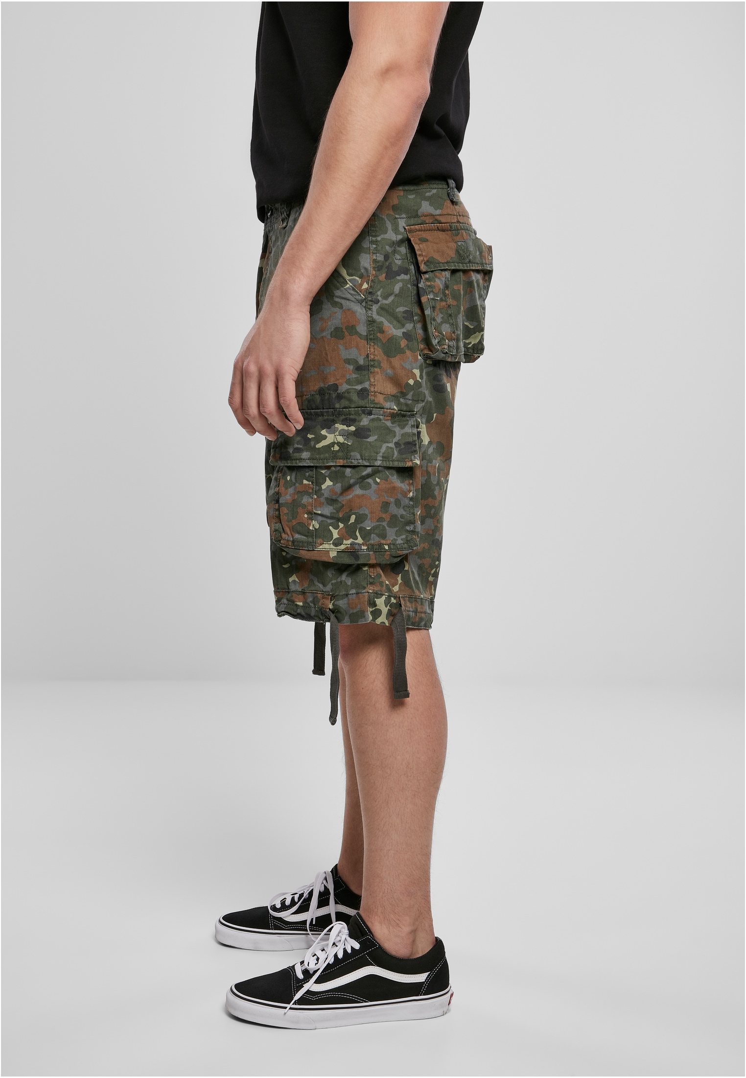 Brandit Stoffhose »Brandit Herren Urban Legend Cargo Shorts«