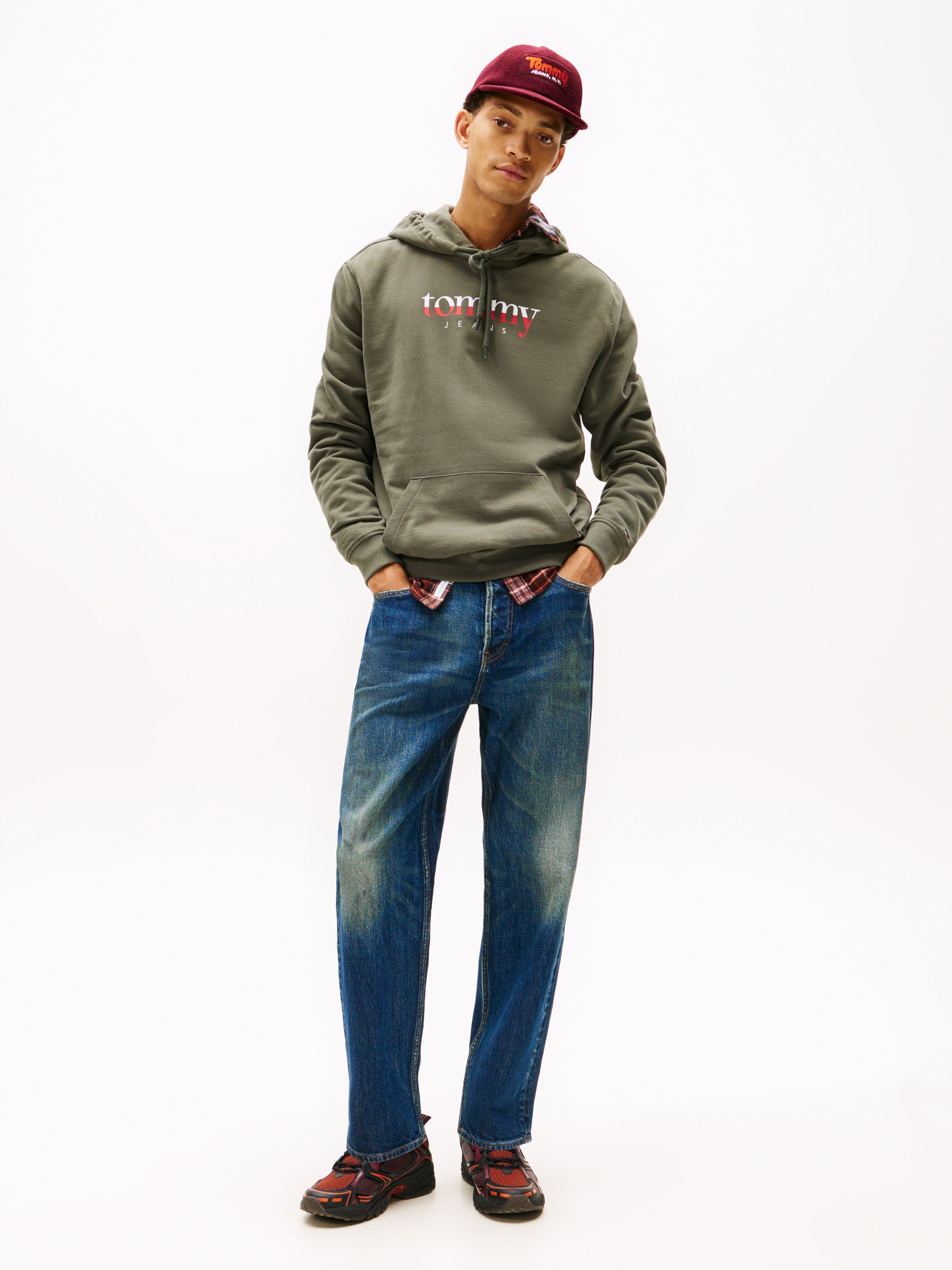 Tommy Jeans Hoodie »TJM DNA«, Sweatshirt, Reuglar Fit, mit Logo
