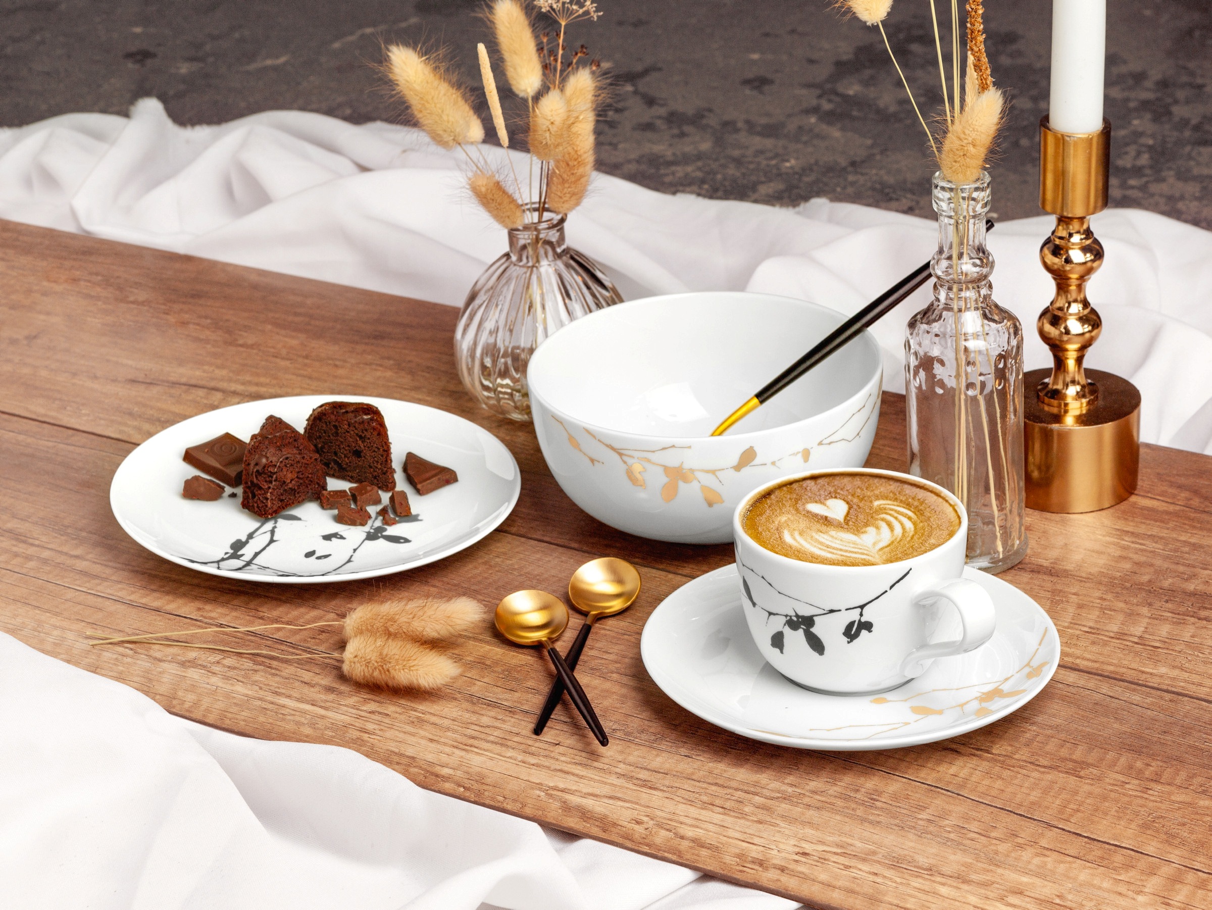 Seltmann Weiden Tasse »Liberty - Dark Rose Hip«, (1 tlg.), Milchkaffeeobertasse 0,38 l